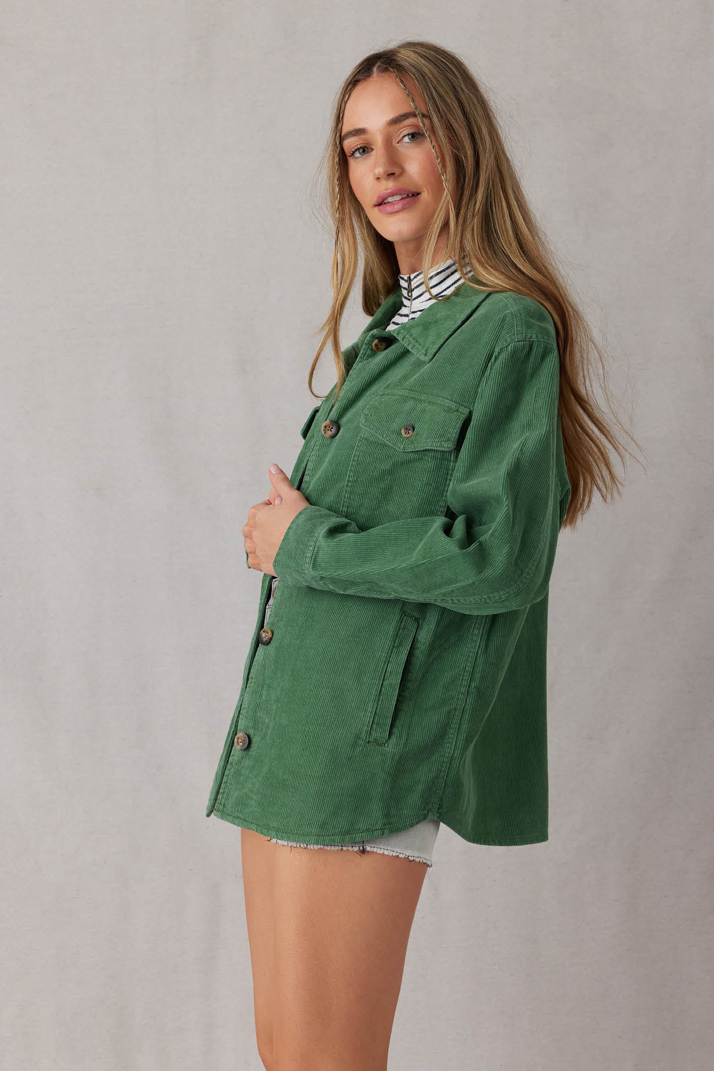 Entyinea Womens 2023 Fall Corduroy Shacket Jacket Modern Outdoor  Lightweight Windbreaker Zip Up Top Green M 