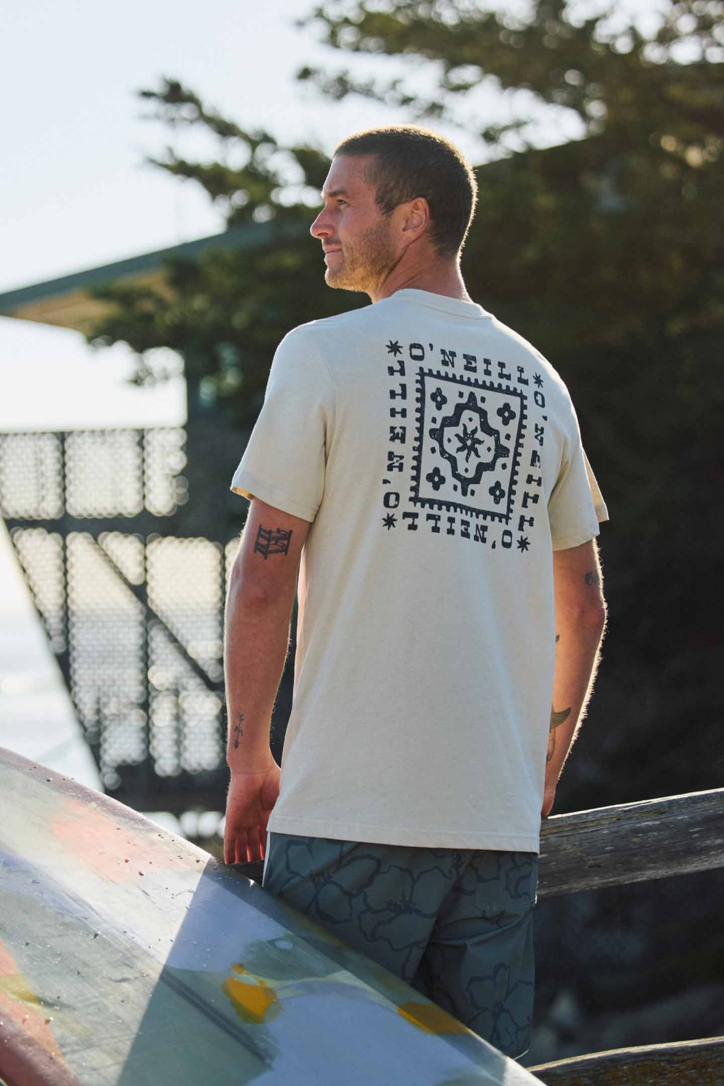 Tile Classic Tee Standard Fit Tee - Lt Khaki | O'Neill