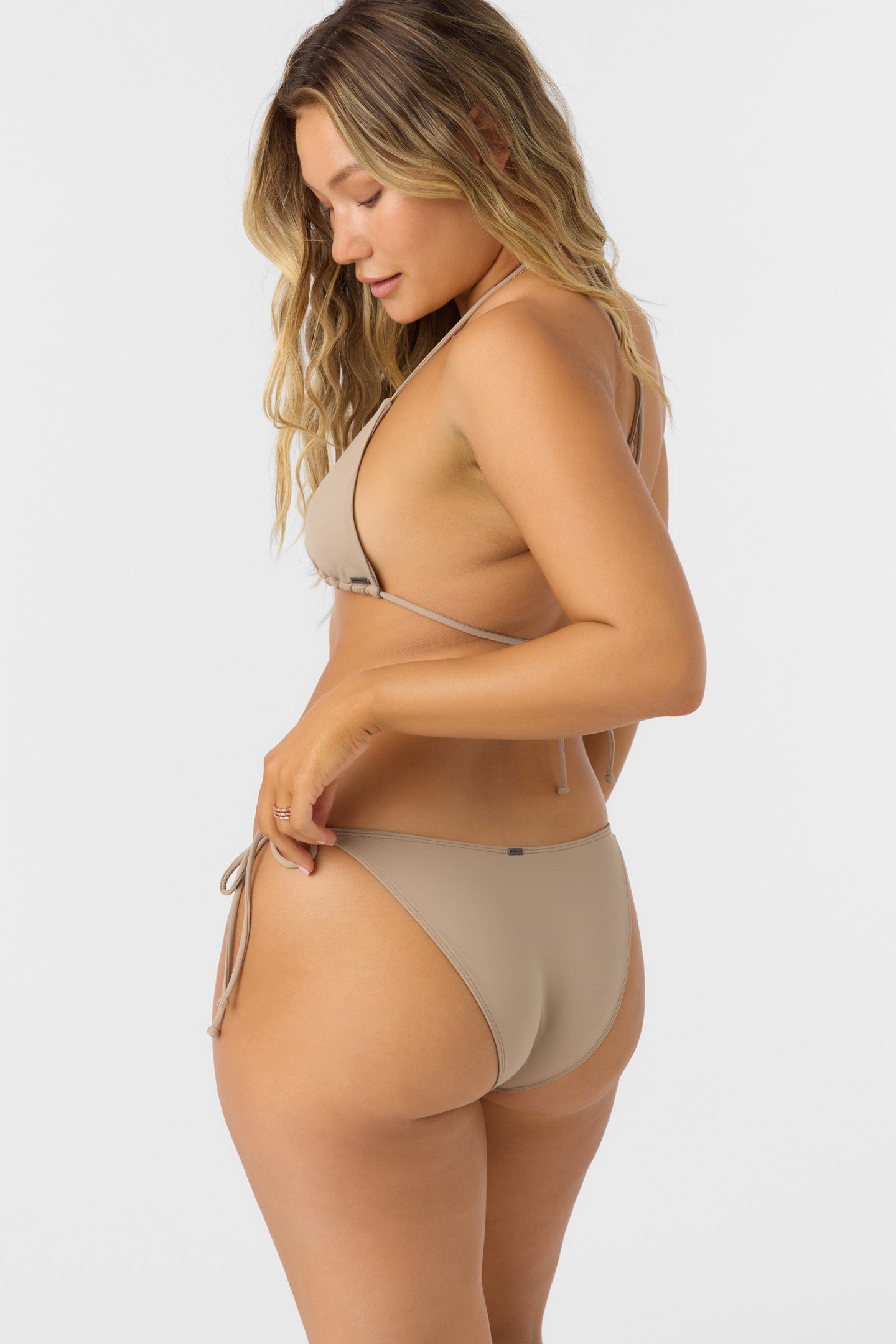 Saltwater Solids Maracas Medium Bottoms - Dune | O'Neill