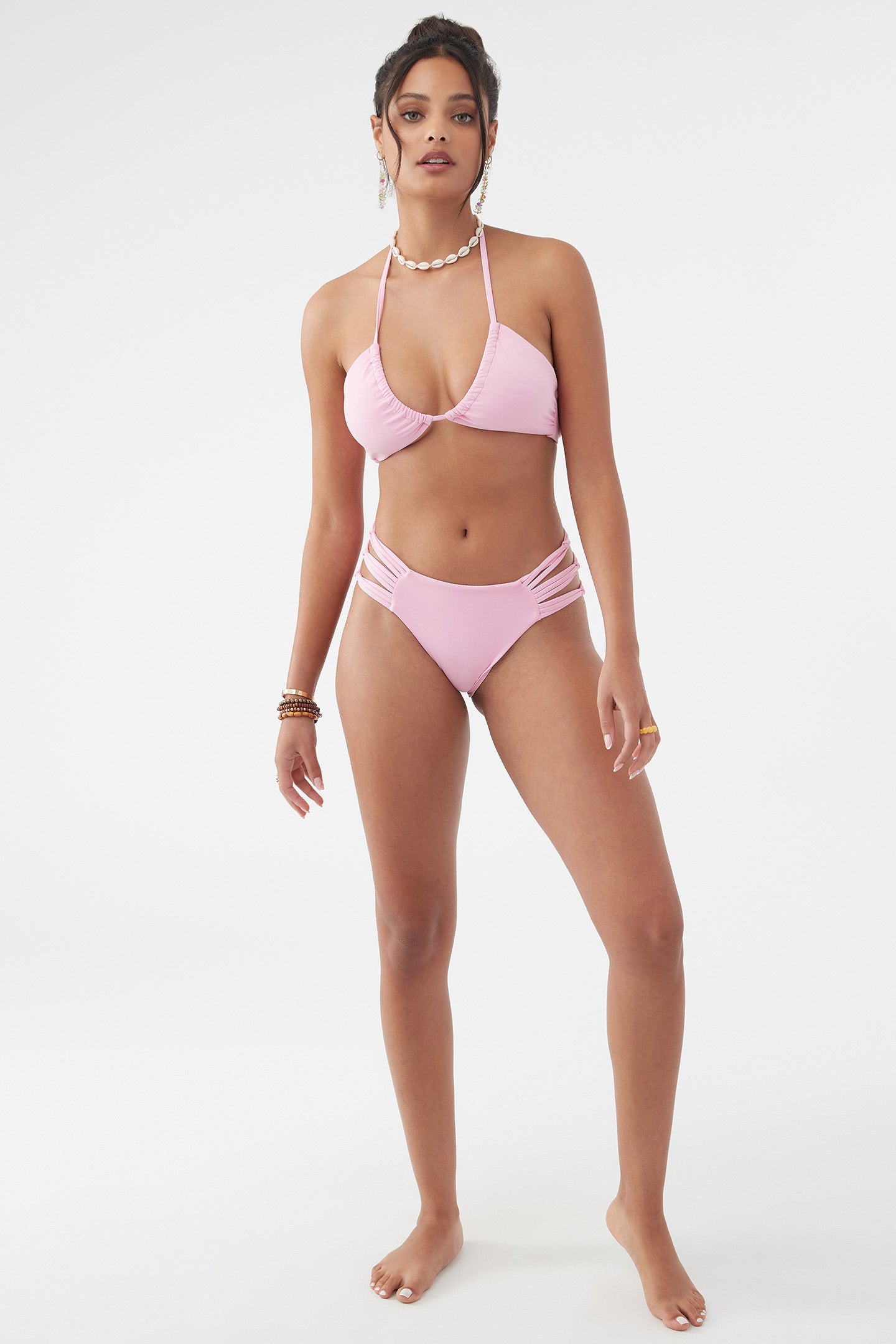  O'NEILL Women's V-Wire Bralette Bikini Swimsuit Top (Neon  Pink/Salt Water Solids SU20, XL) : Clothing, Shoes & Jewelry