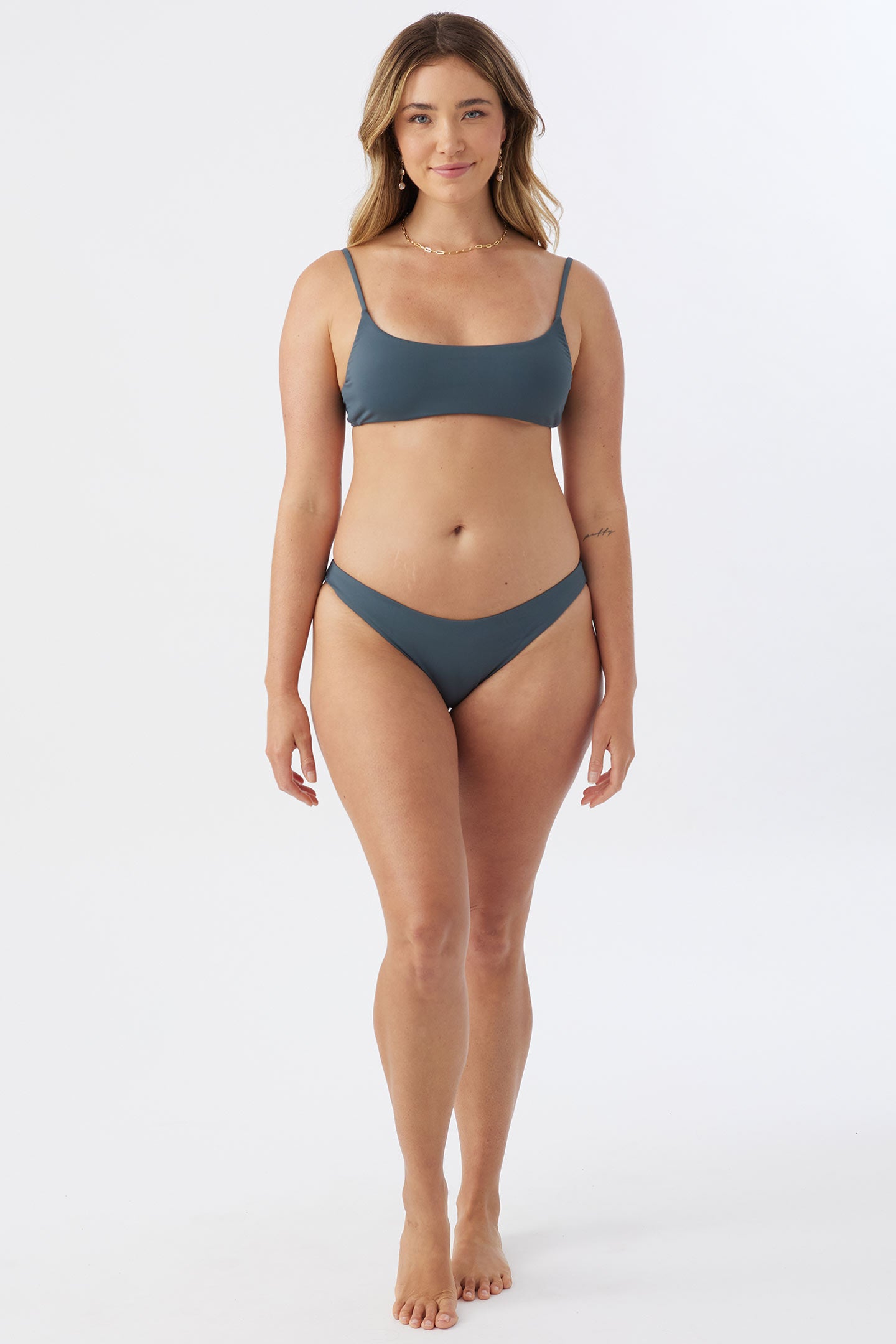 O'NEILL Womens Swim Saltwater Solids Newport Crop Bikini Top, Seagreen, Xs  at  Women's Clothing store