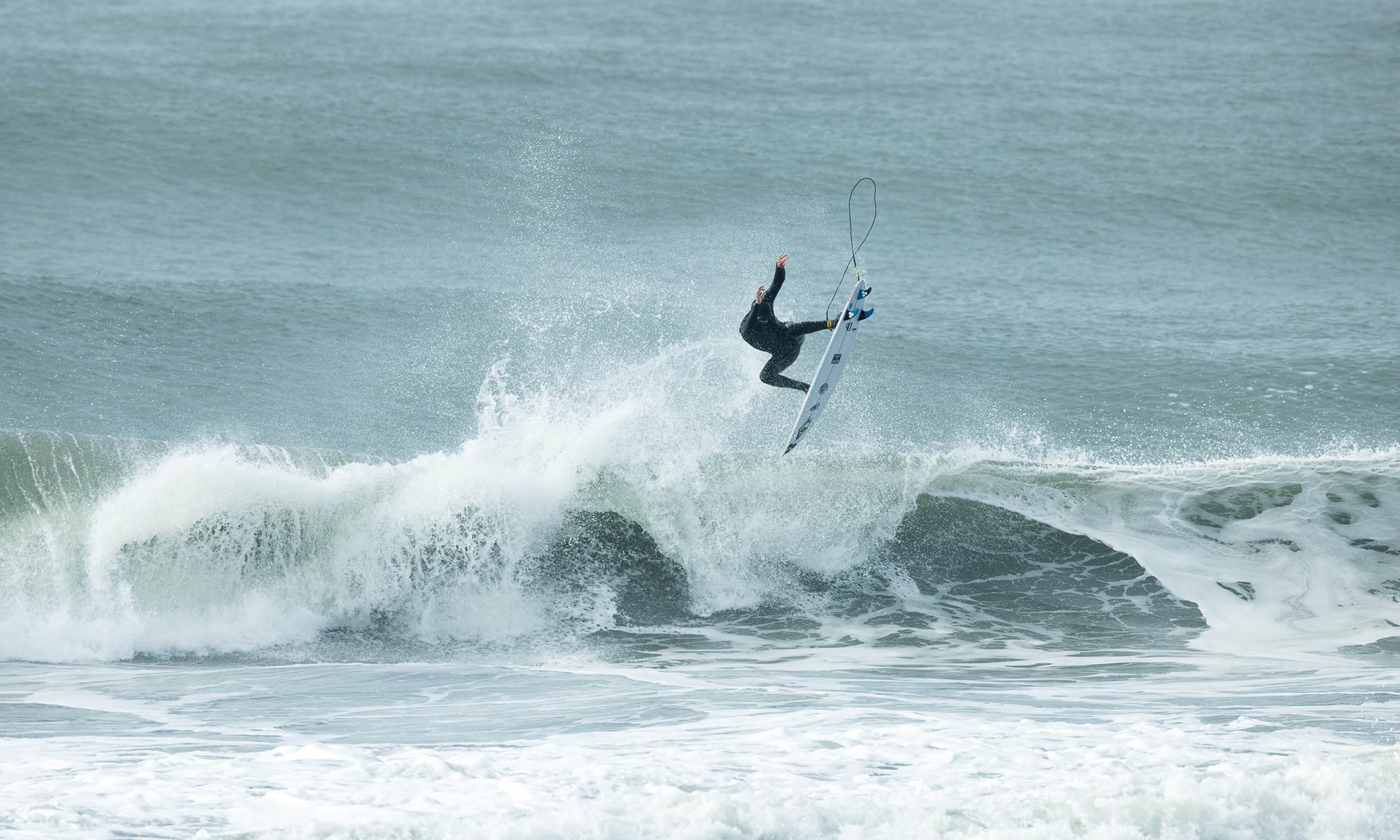 Strike Missions - Surfing