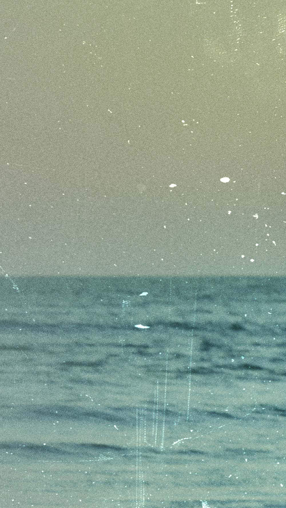 Endless Summer Sale - background of the ocean