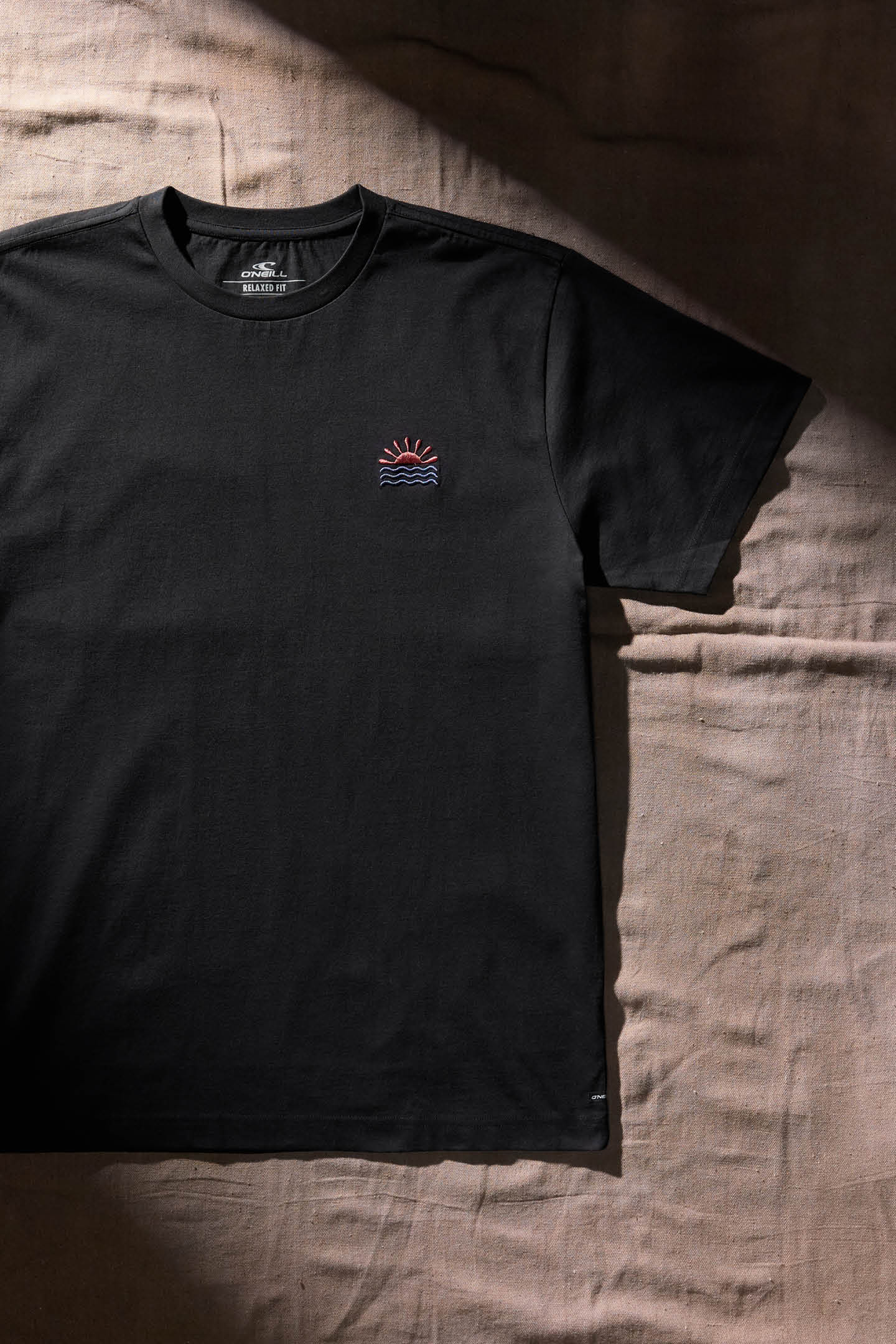 East Cliff Heavy Weight Tee - Black | O'Neill