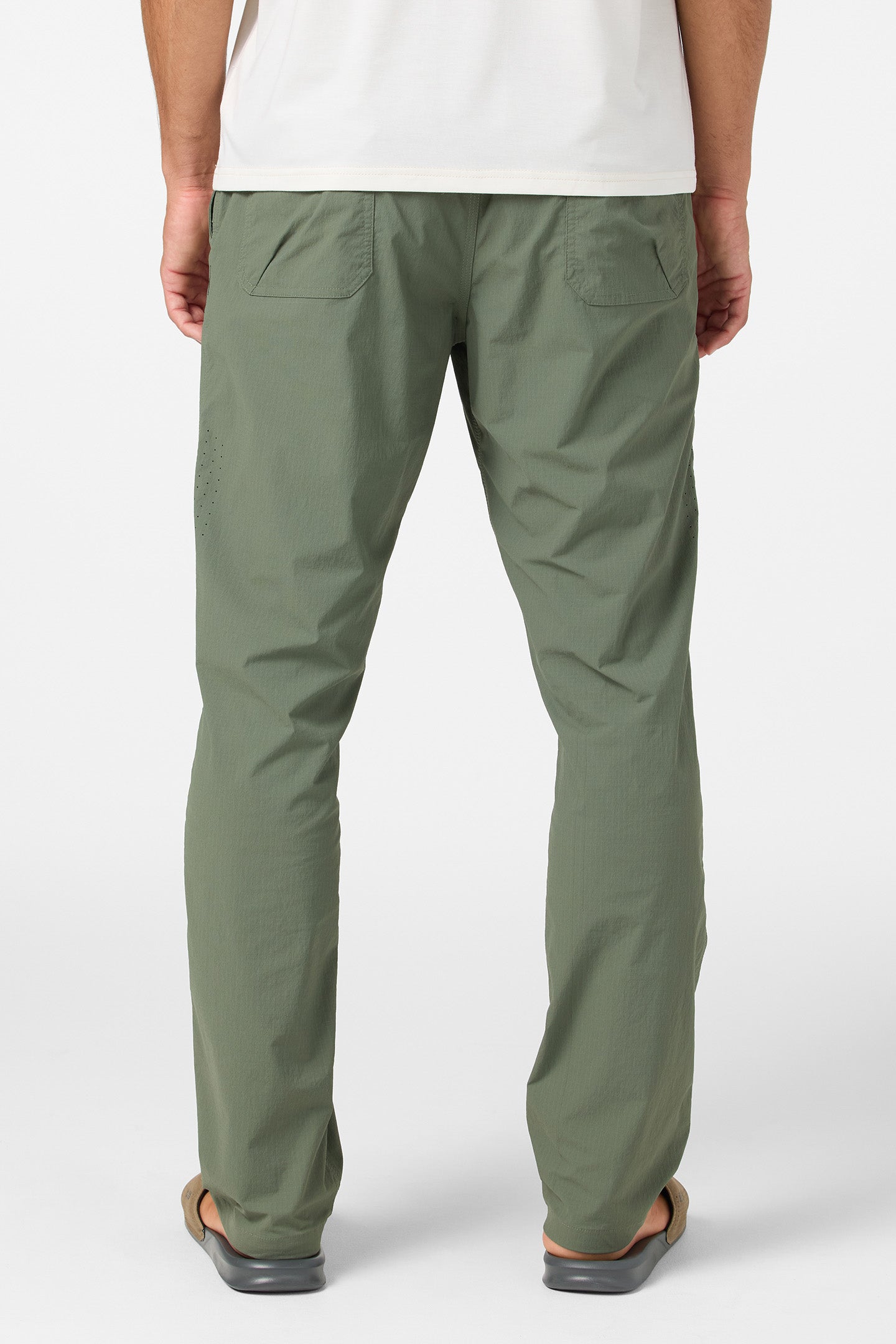 TRVLR HALFBACK HYBRID PANT DARK OLIVE – O'Neill