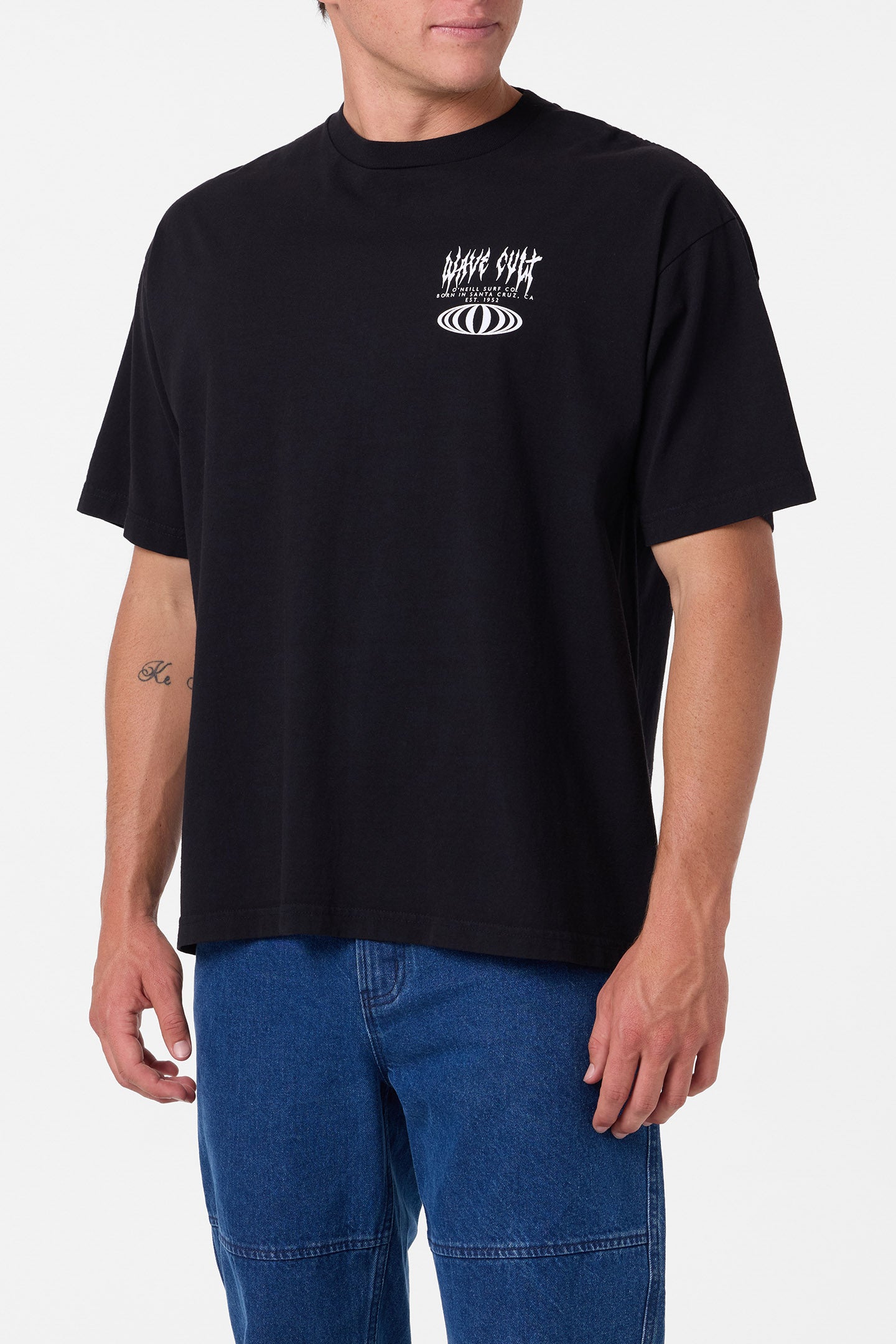 ALL SEEING BOXY SS TEE BLACK – O'Neill