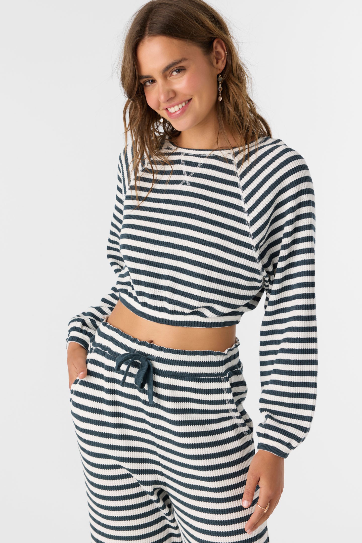 TOUR STRIPE CREW LONG SLEEVE TOP