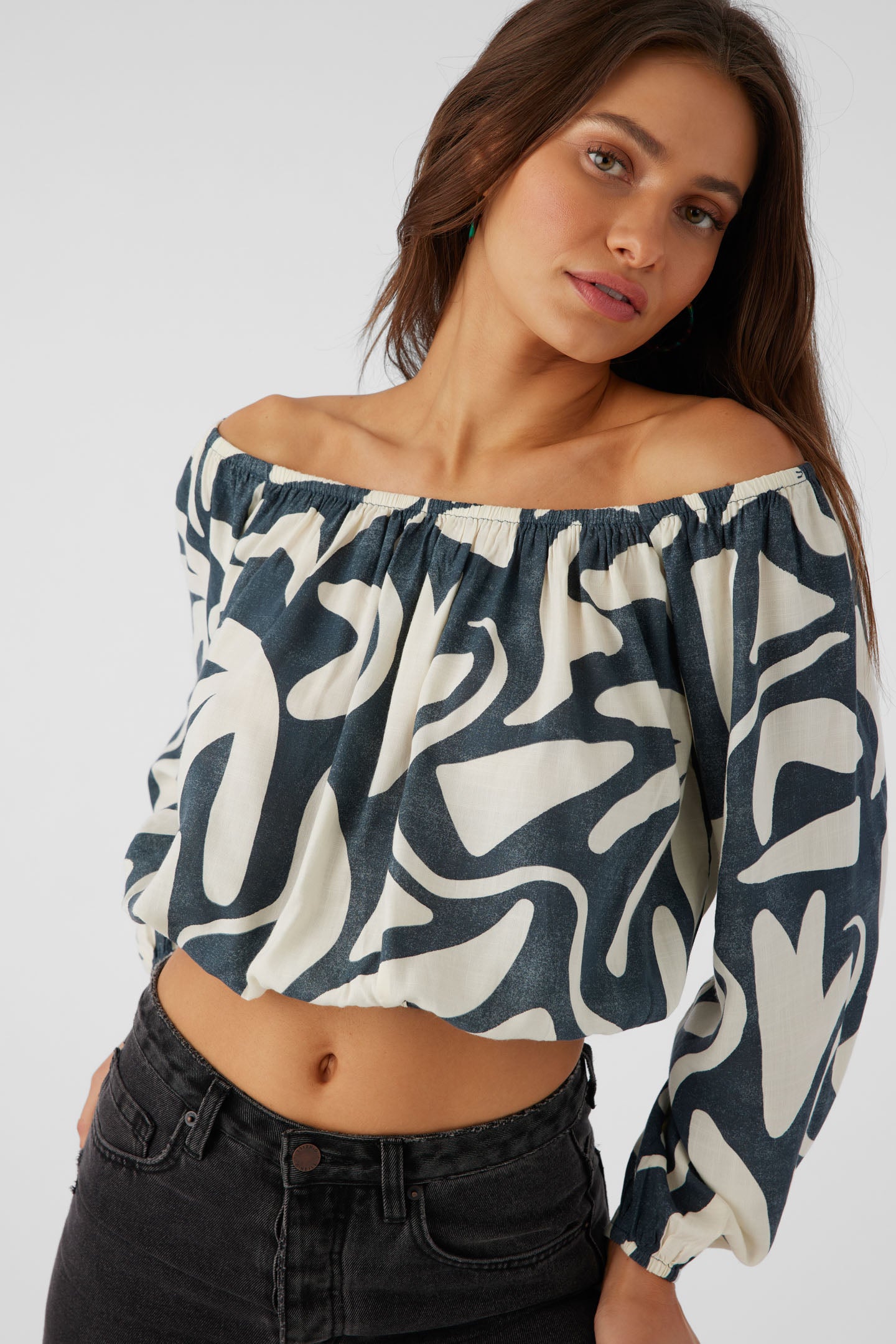 KEYARA BEACH HUT GEO OFF-THE-SHOULDER TOP