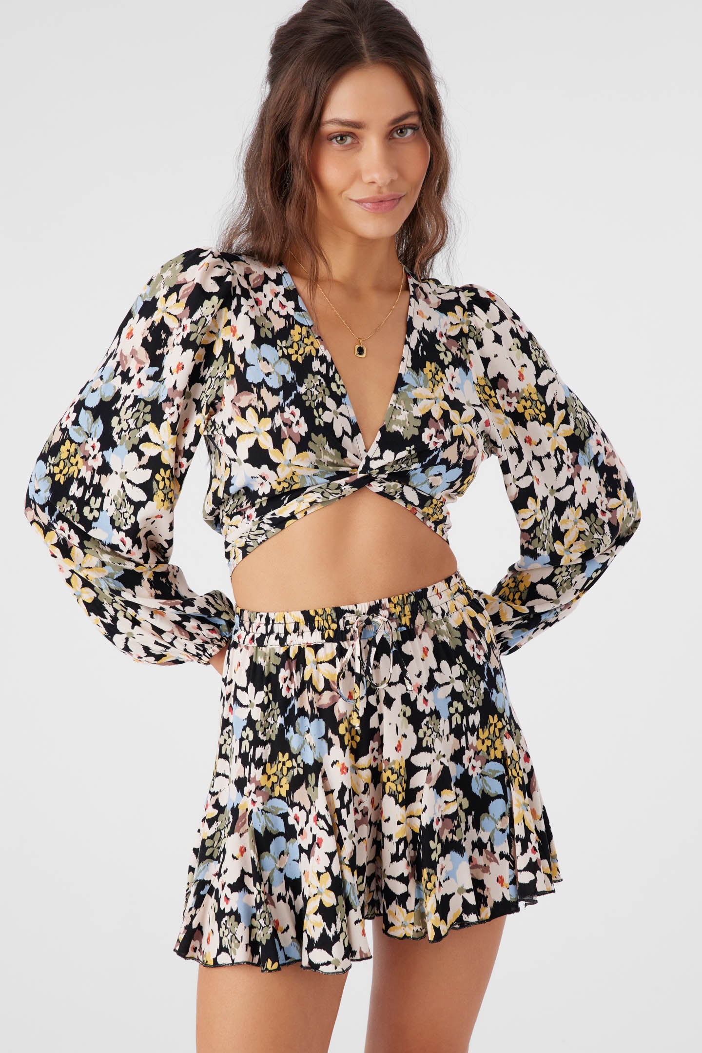 LIVVIE CAMDEN FLORAL LONG SLEEVE CROP TOP