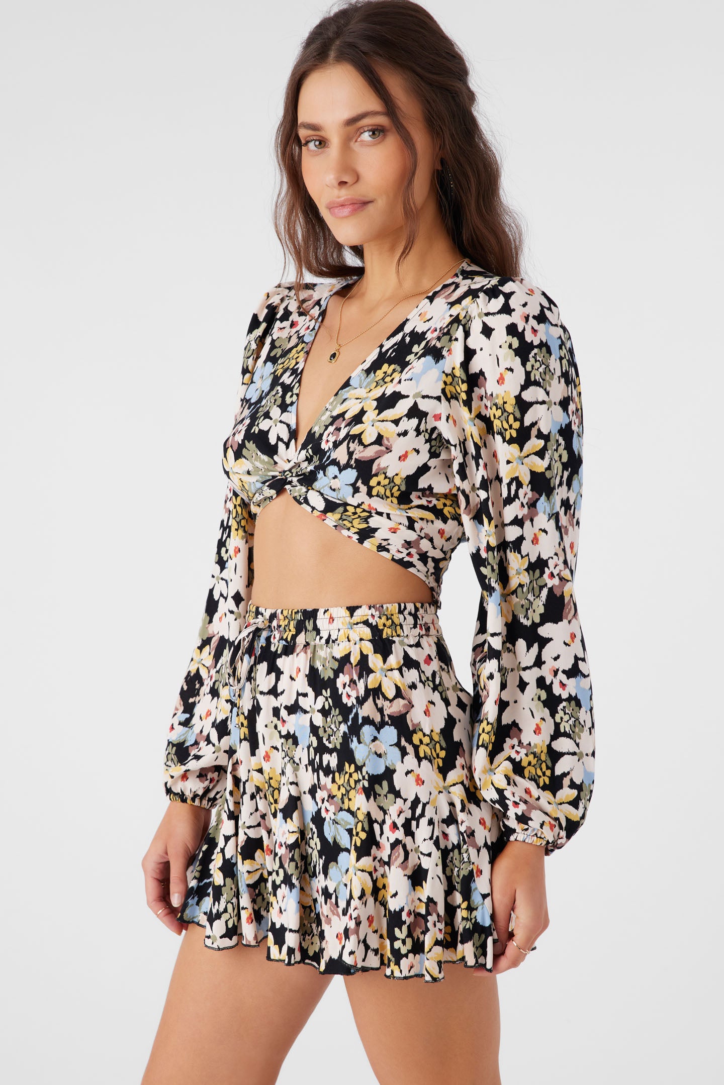 LIVVIE CAMDEN FLORAL LONG SLEEVE CROP TOP