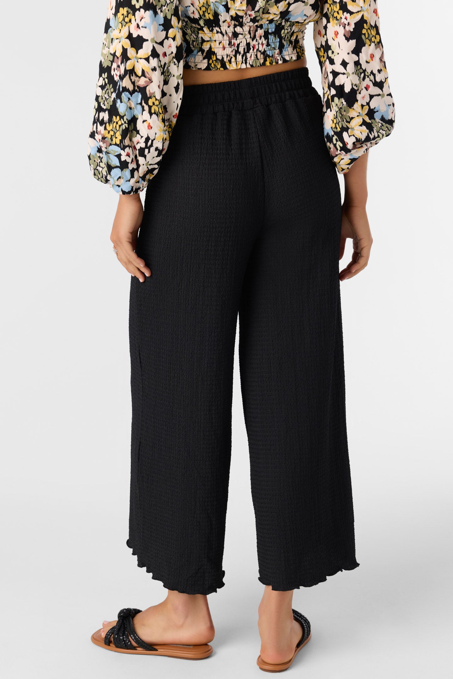 BRIDGETTE TEXTURED KNIT PULL-ON CROPPED PANTS