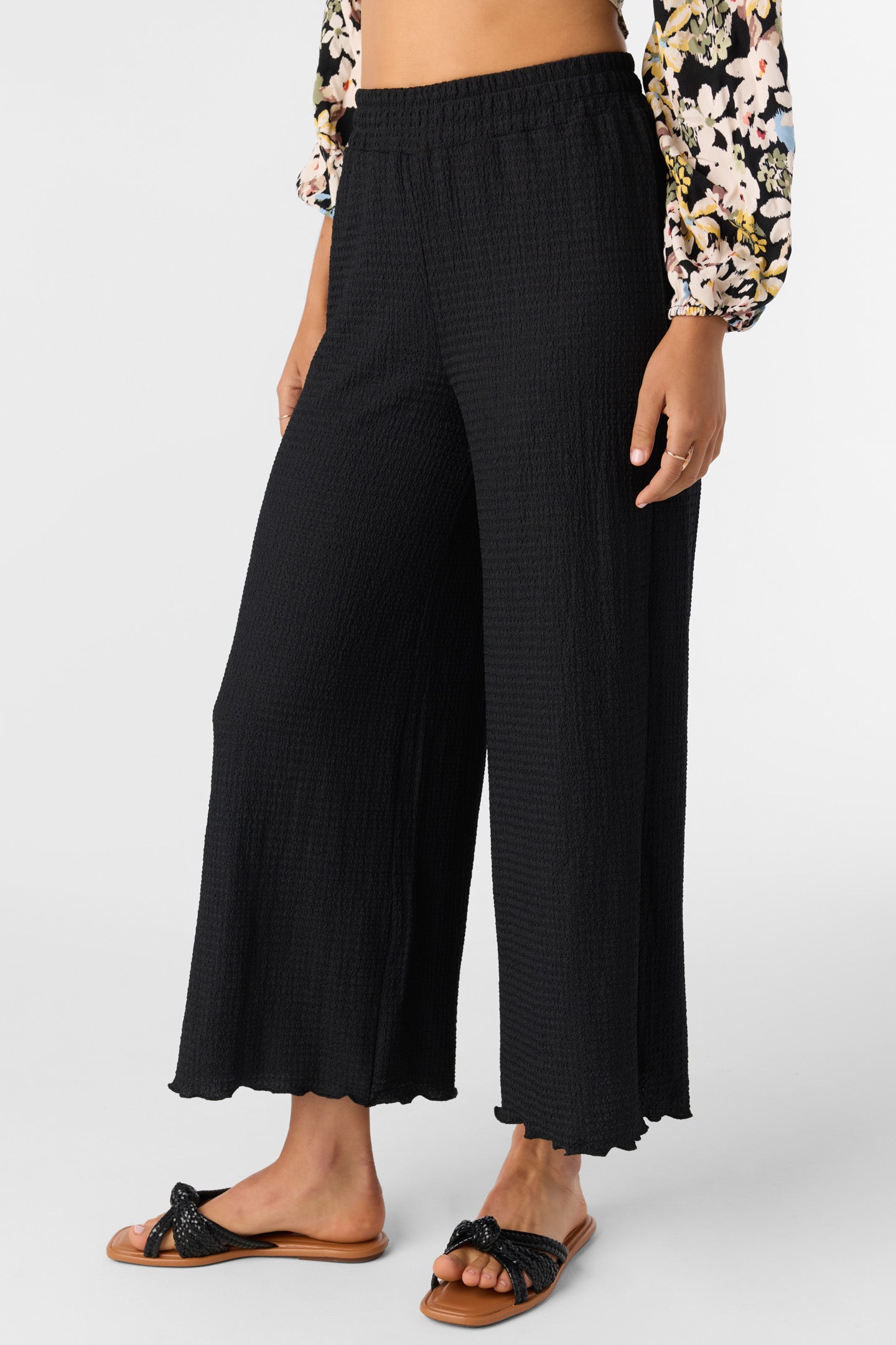 BRIDGETTE TEXTURED KNIT PULL-ON CROPPED PANTS