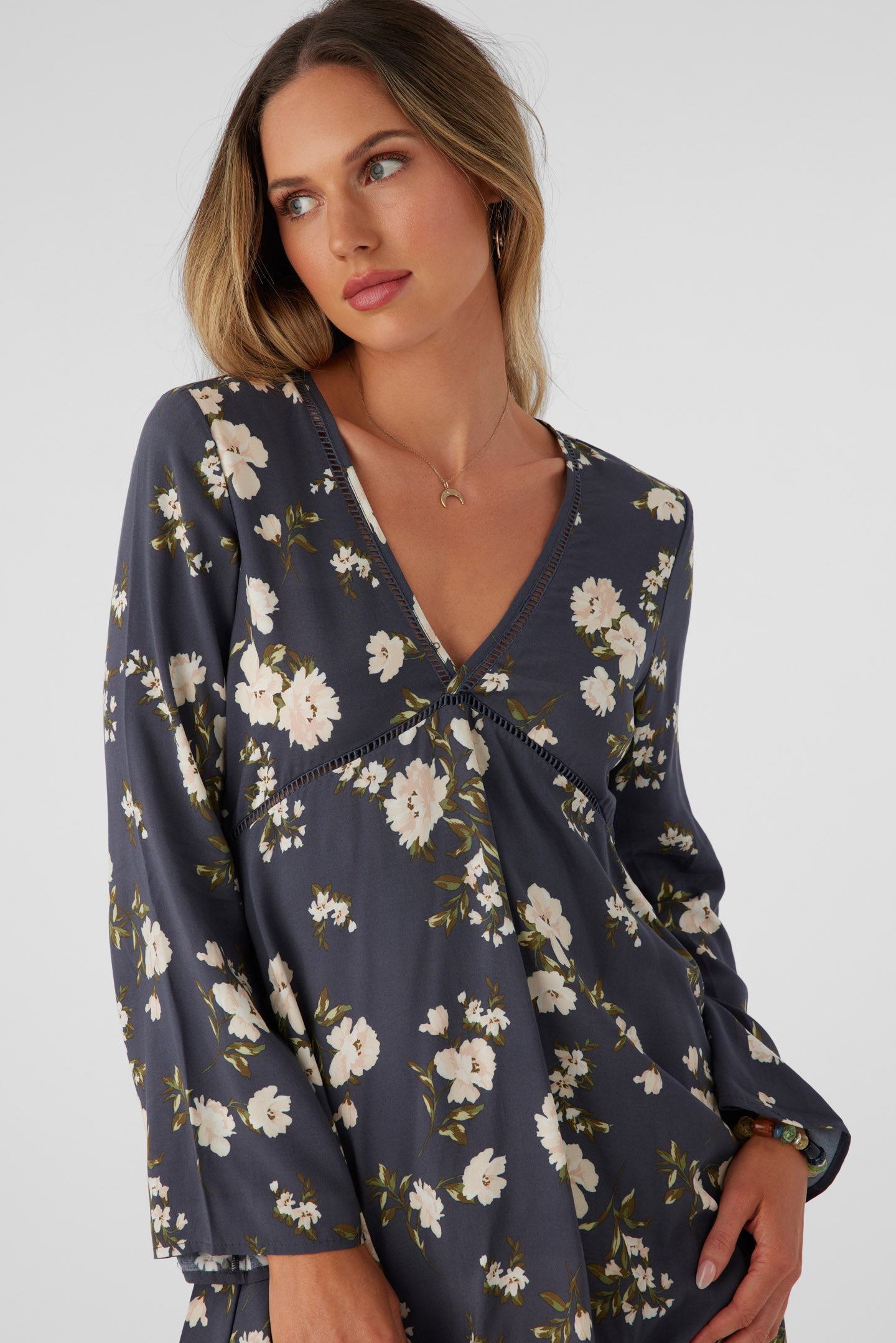 STEVIE KENDRA FLORAL LONG SLEEVE MINI DRESS