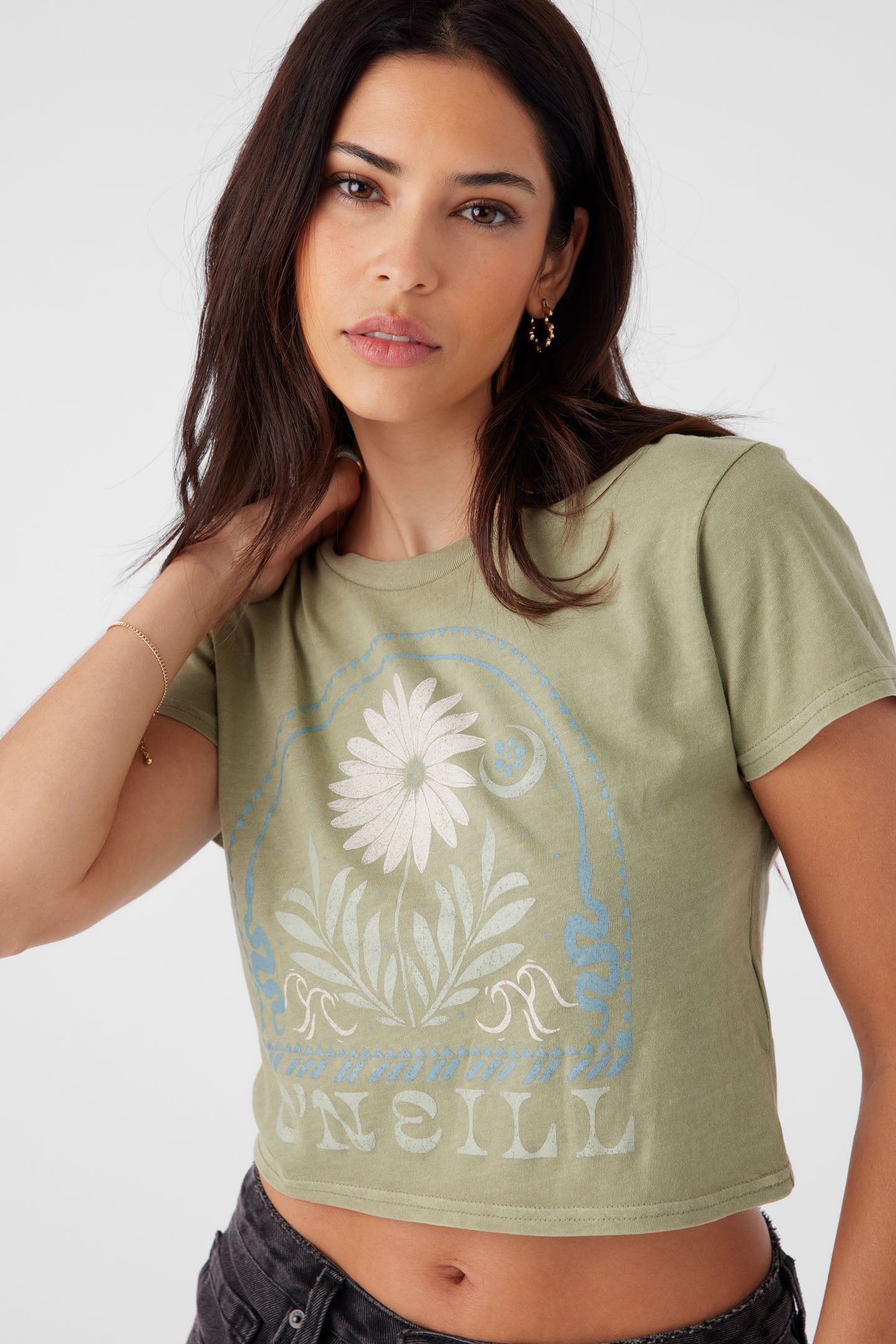 MOONLIT DAISY TEE