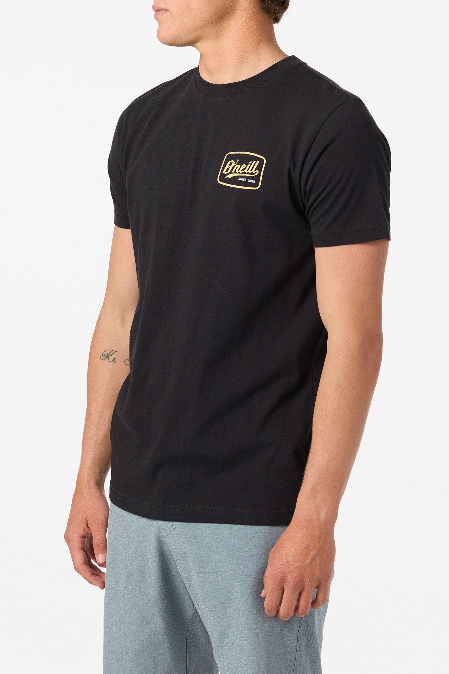 LORD ブラックメタル　blackl Swashbuckler Standard Fit Tee - Black | O'Neill