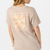 Seeking Sunsets Tee