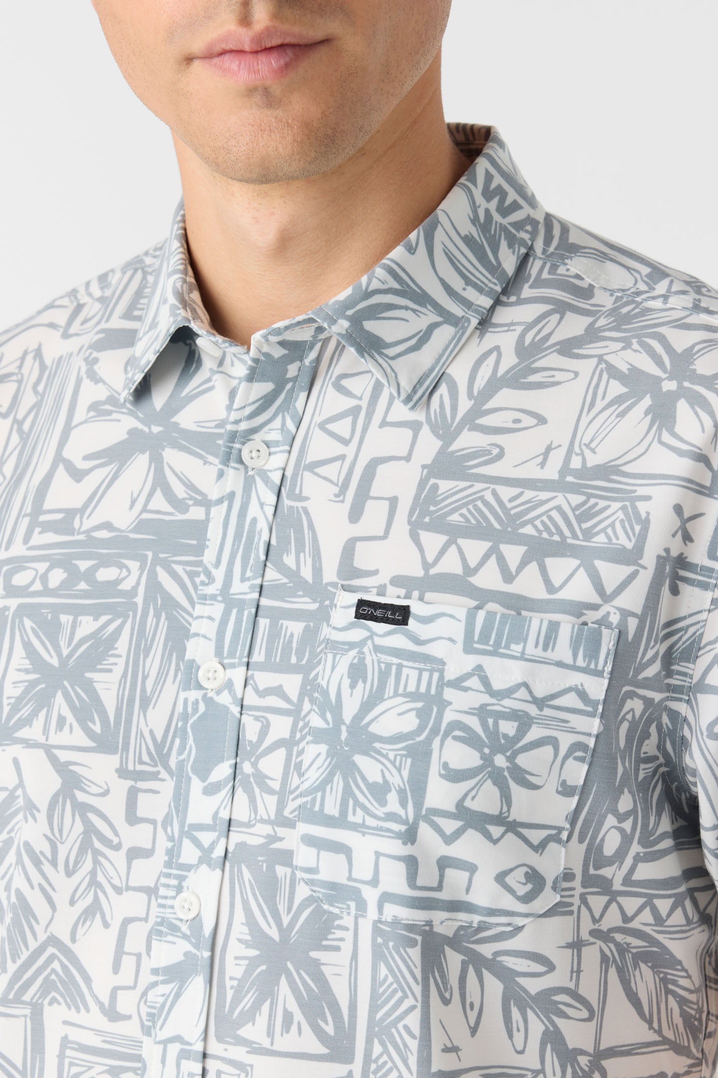 TRVLR UPF TRAVERSE HAWAII STANDARD FIT SHIRT