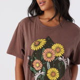 Daisy Fields Tee