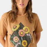 Daisy Fields Tee