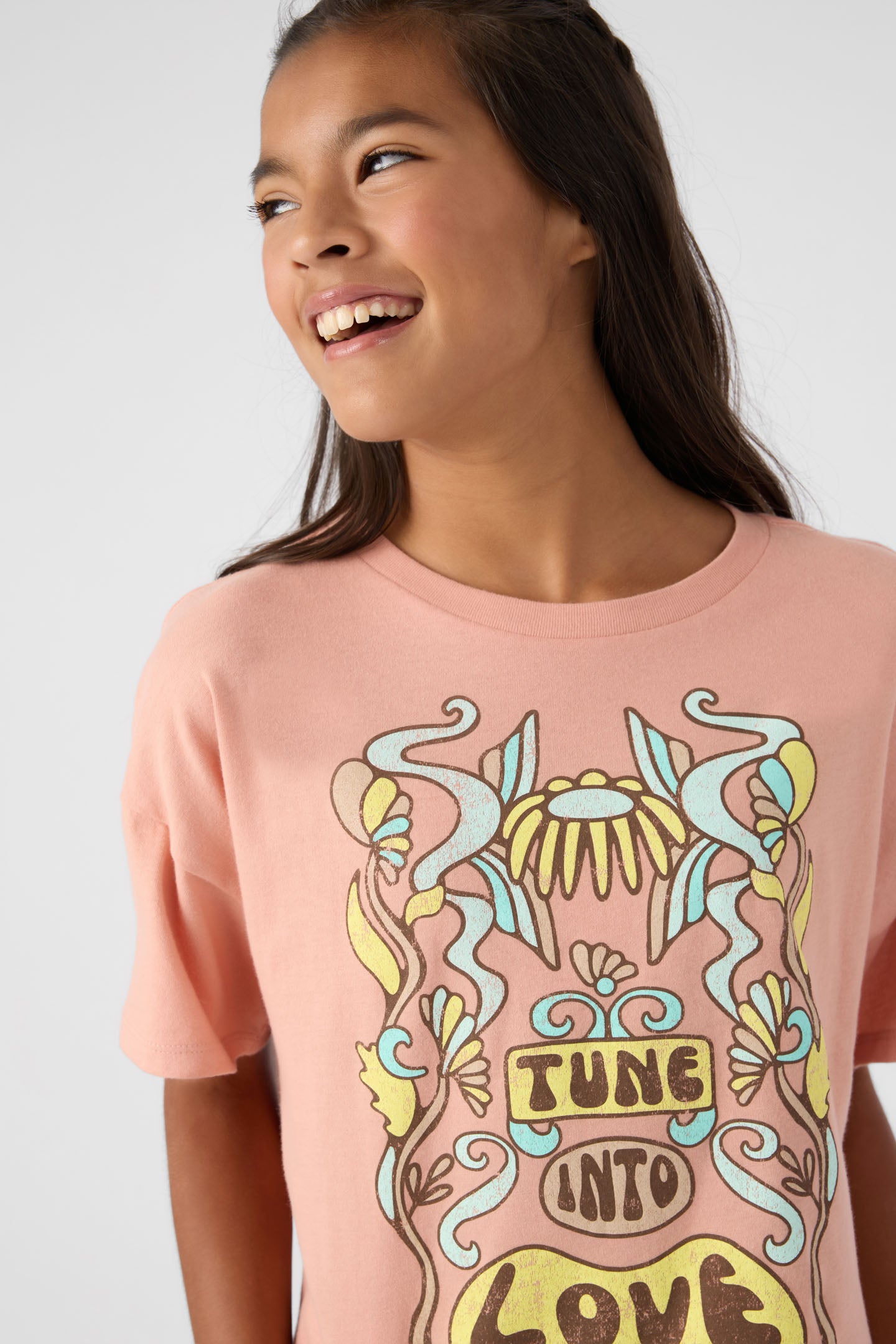 GIRL'S TUNE IN TEE