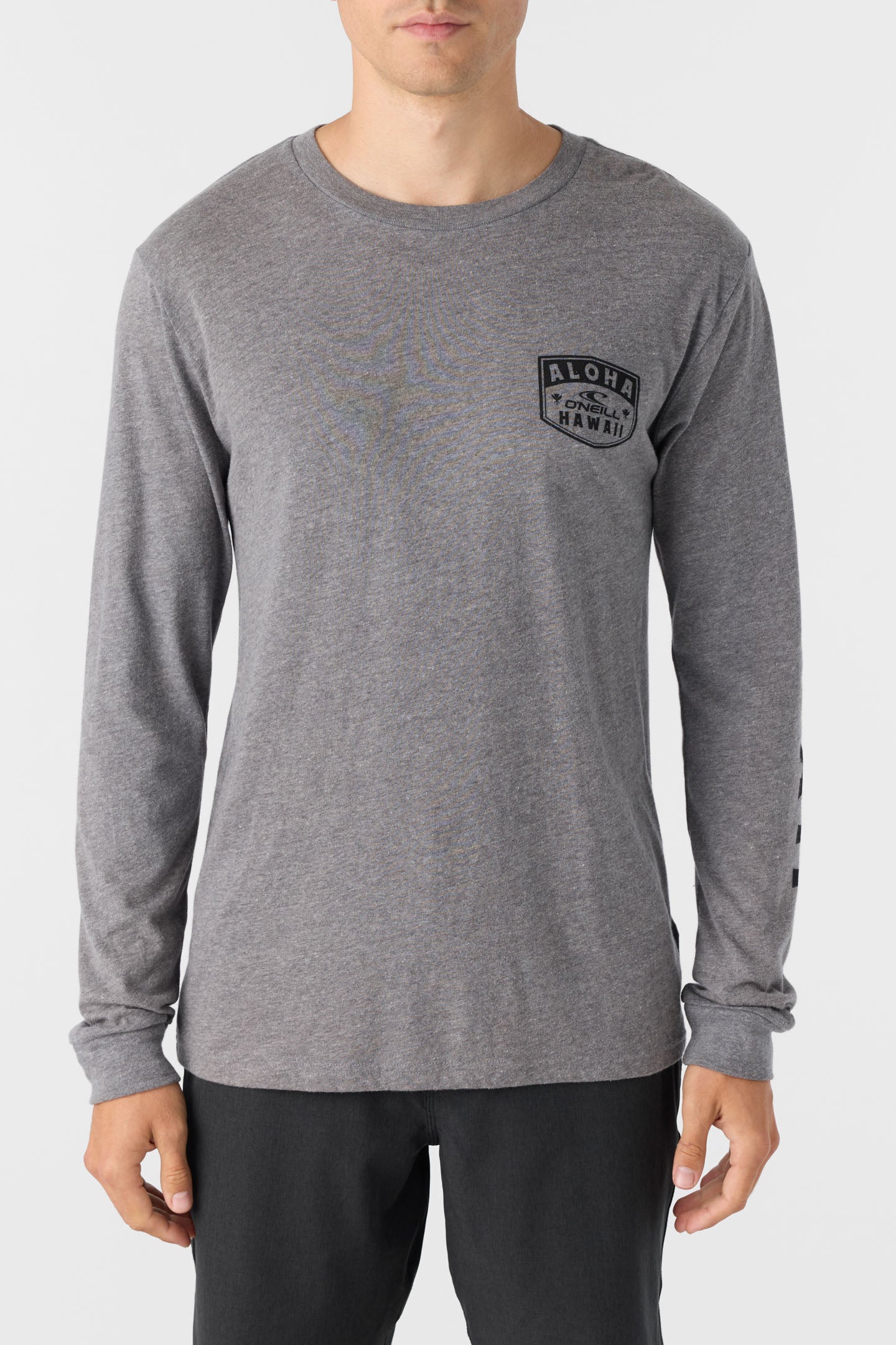 CHEE PONO STANDARD FIT LONG SLEEVE TEE