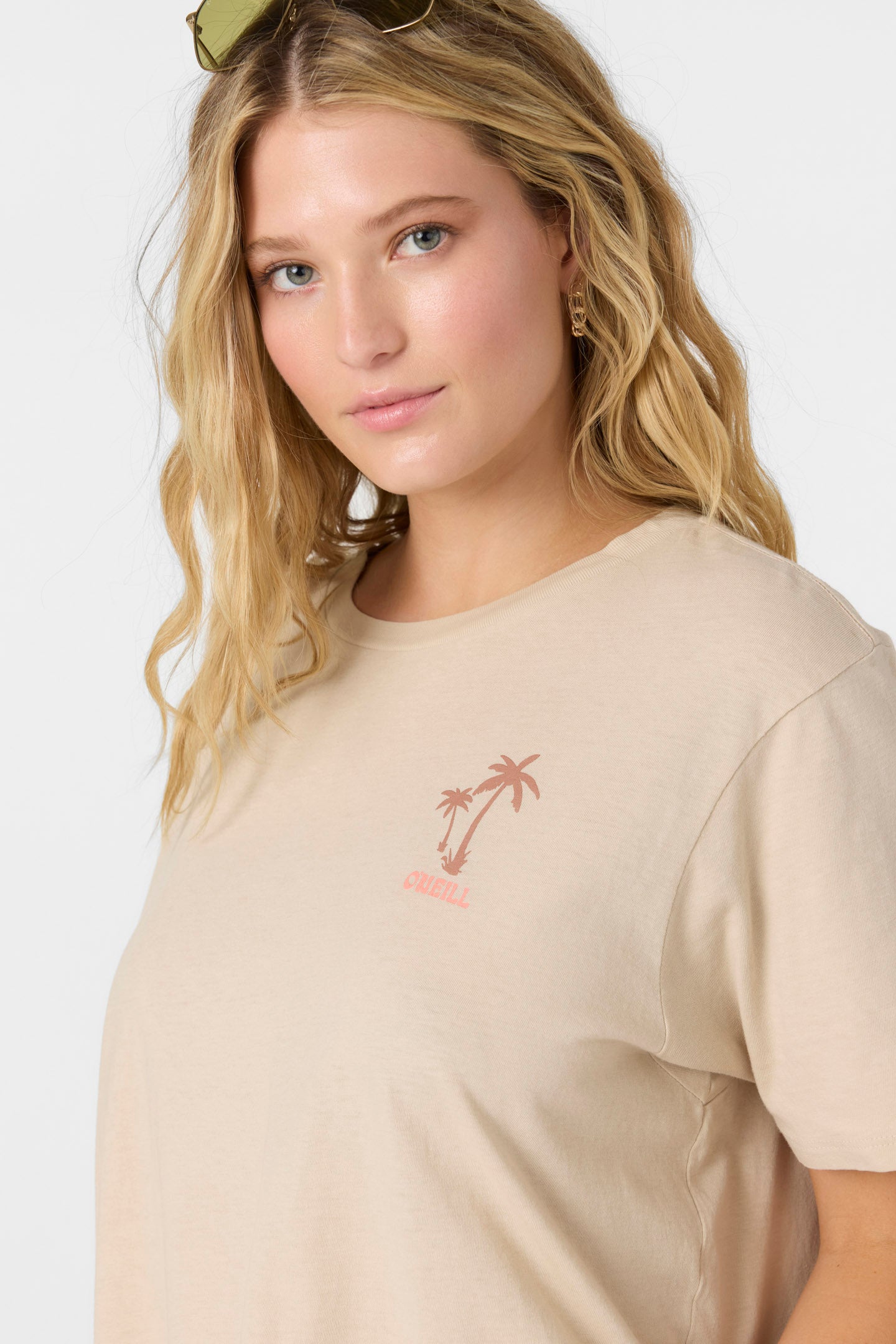 BEACHSIDE BLISS TEE