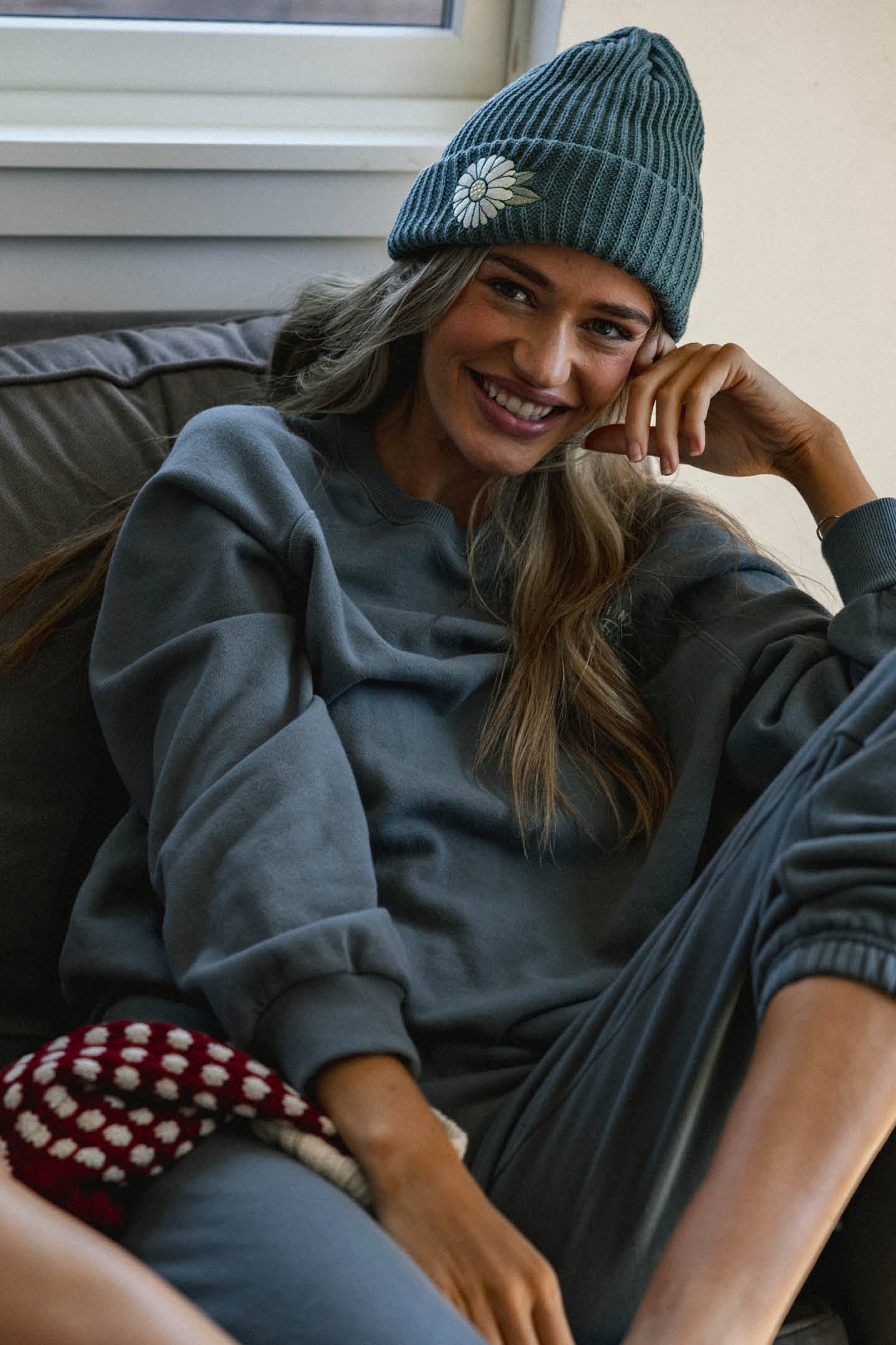 MARKET EMBROIDERY BEANIE