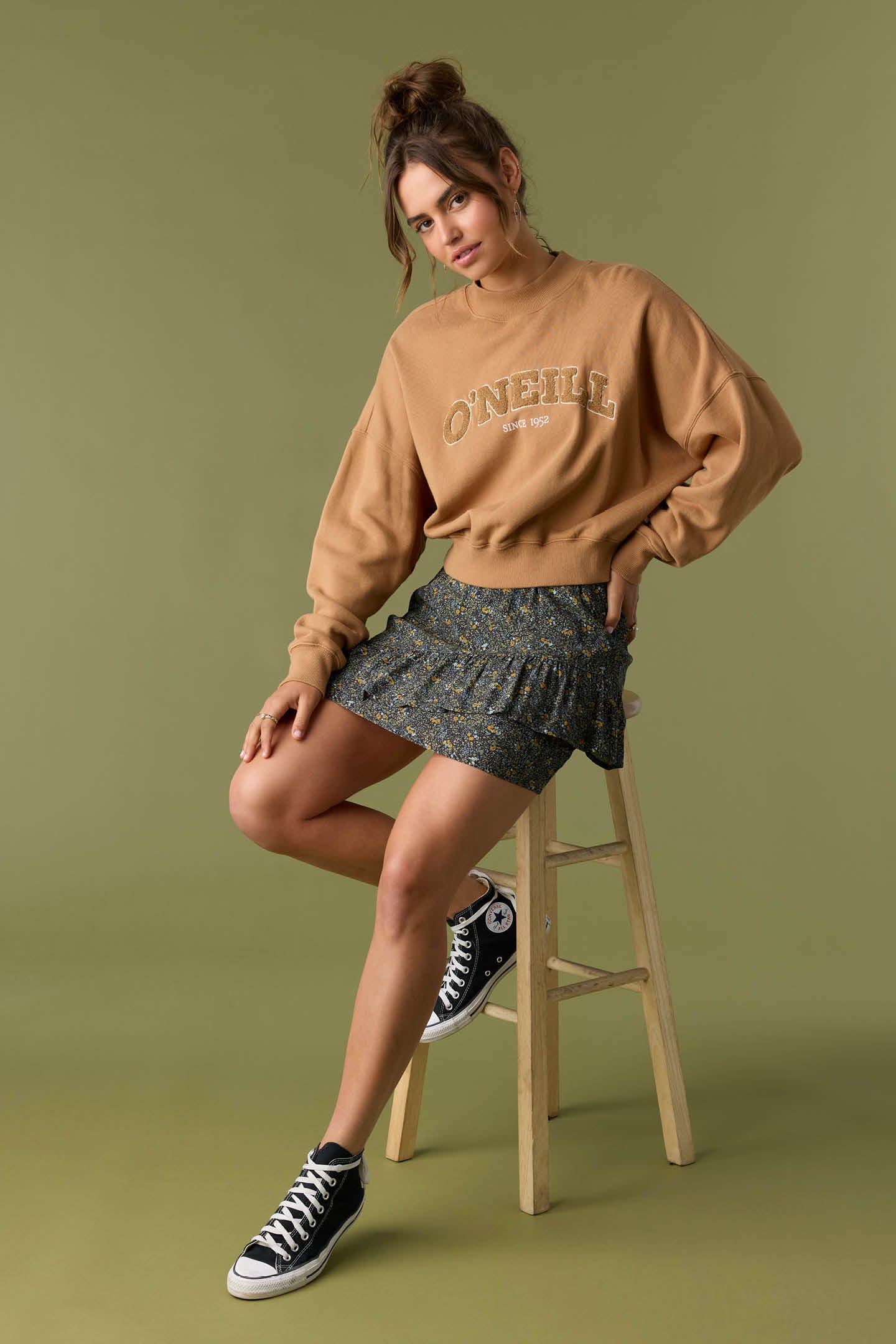 MOMENT CREW NECK CROPPED FLEECE