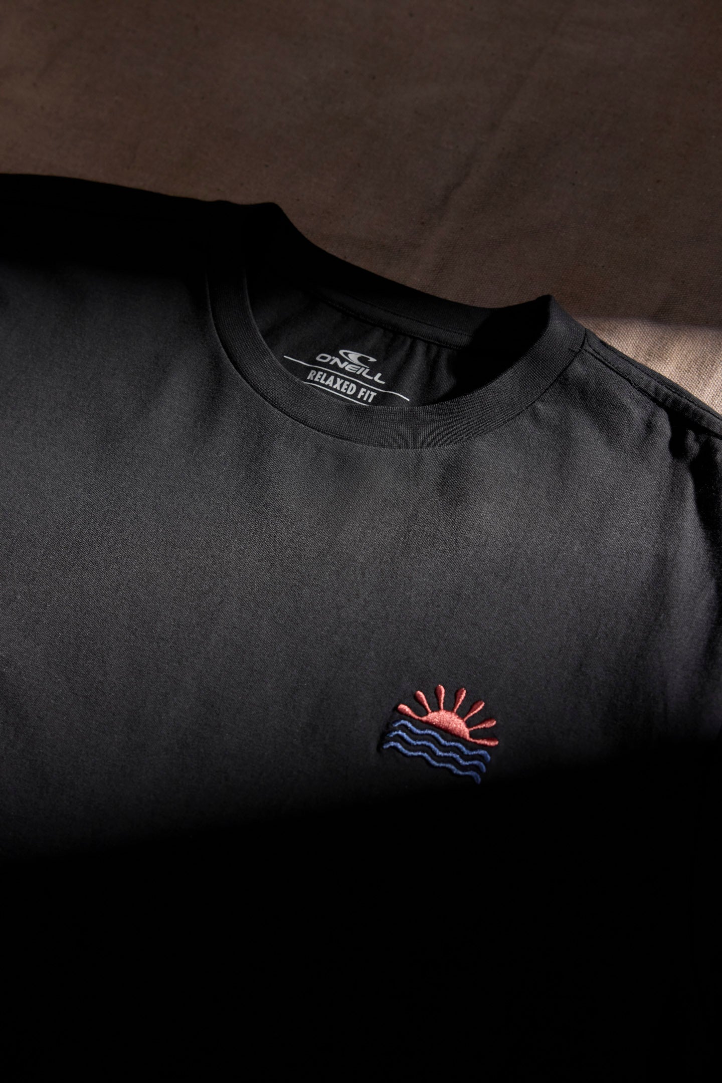 East Cliff Heavy Weight Tee - Black | O'Neill