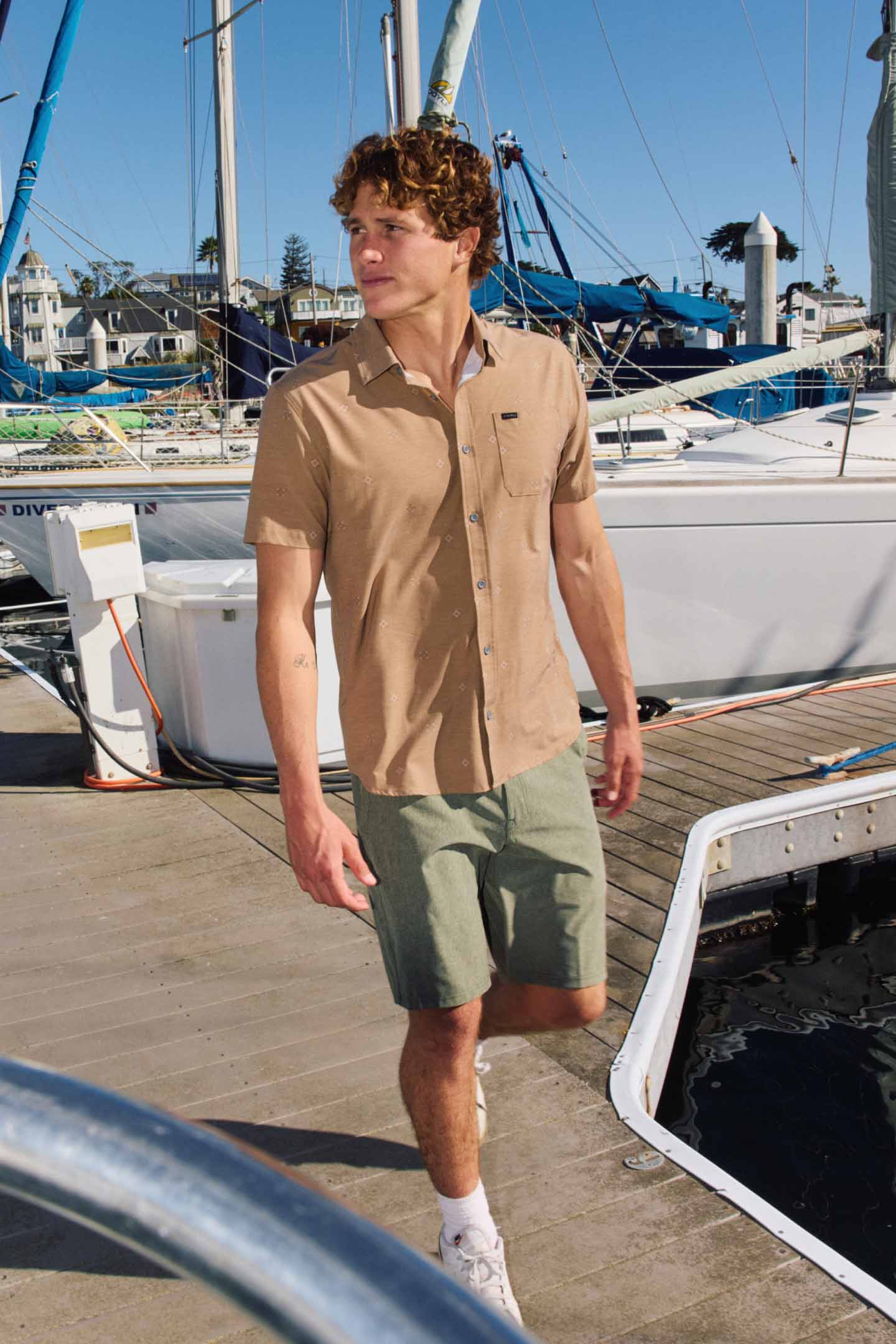 TRVLR Upf Traverse Standard Woven Shirt Standard Fit Shirt - Dark