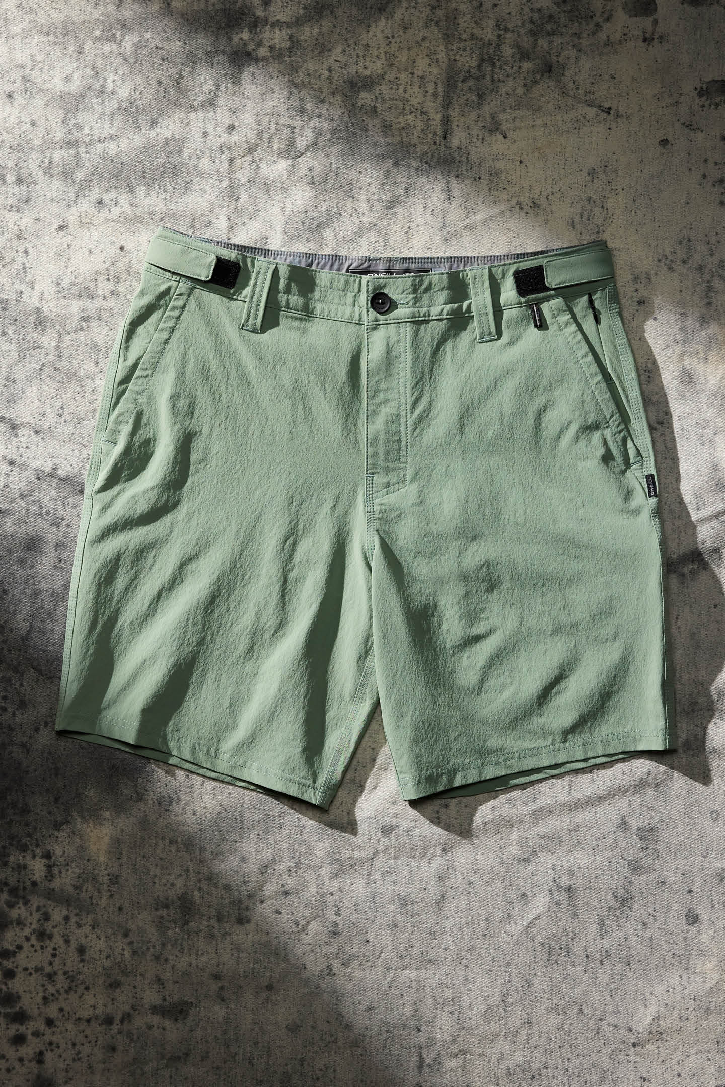 EAST CLIFF EXPEDITION 19" HYBRID SHORTS