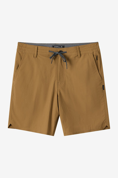 TRVLR Halfback Hybrid 18