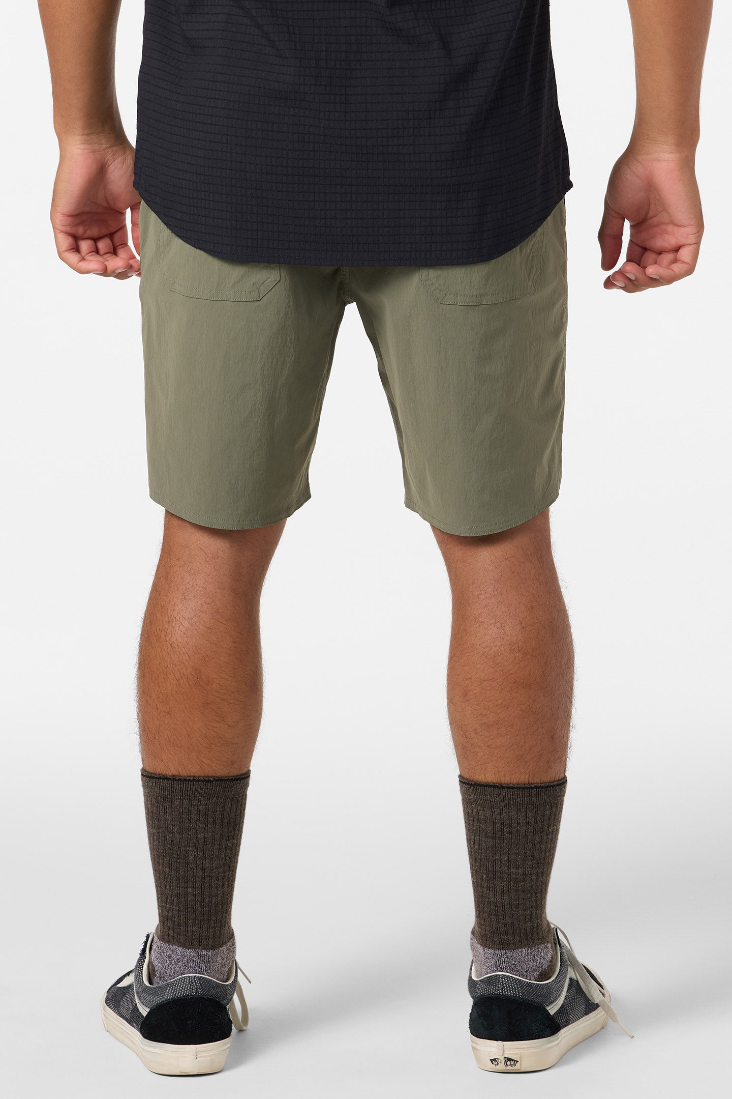 TRVLR Halfback 18" Hybrid Shorts - Dark Olive | O'Neill