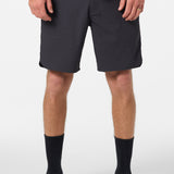 TRVLR Halfback 18" Hybrid Shorts