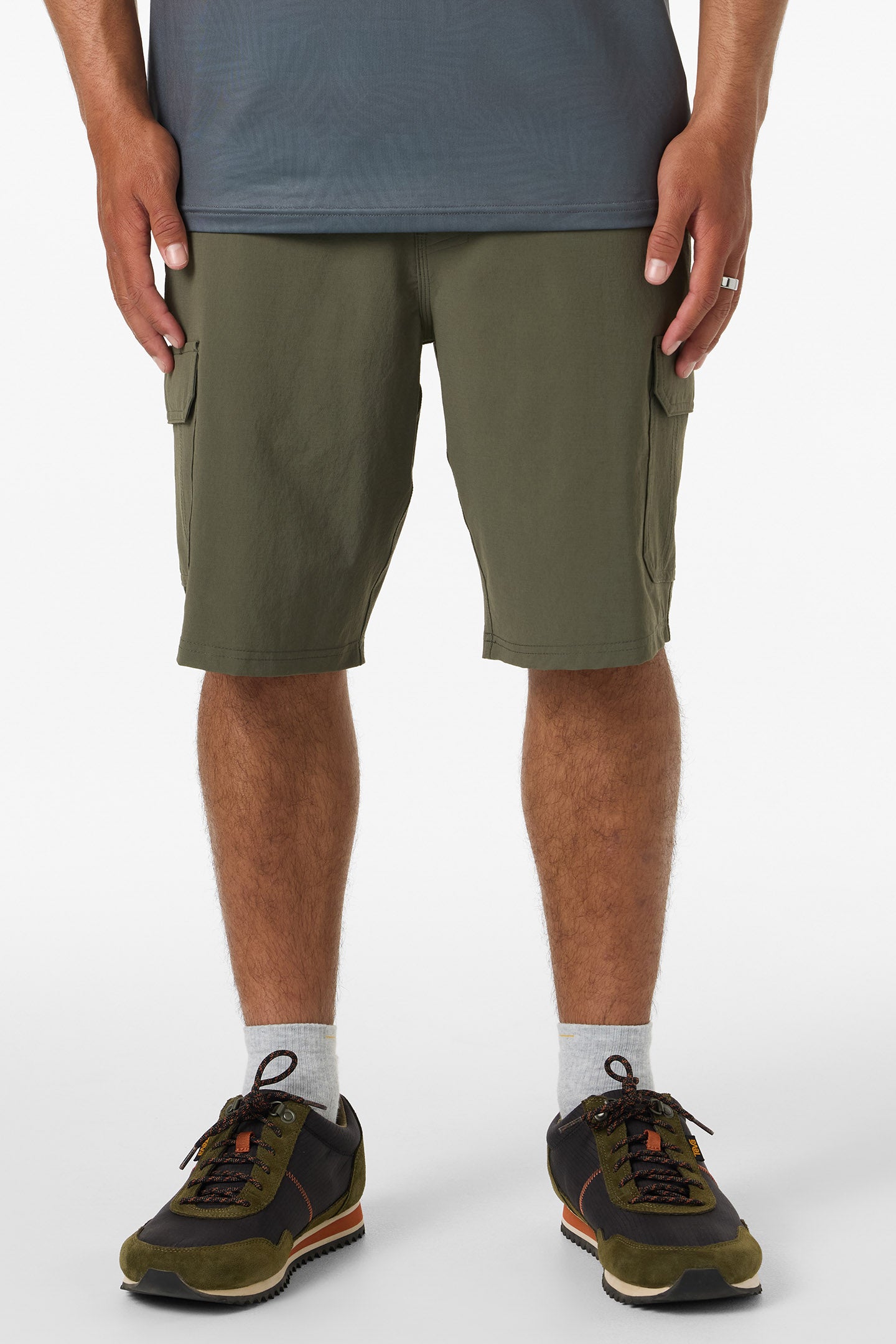 TRVLR Cargo Hybrid 20