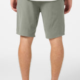 Reserve Light Check 19" Hybrid Shorts