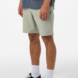 Reserve Light Check 19" Hybrid Shorts