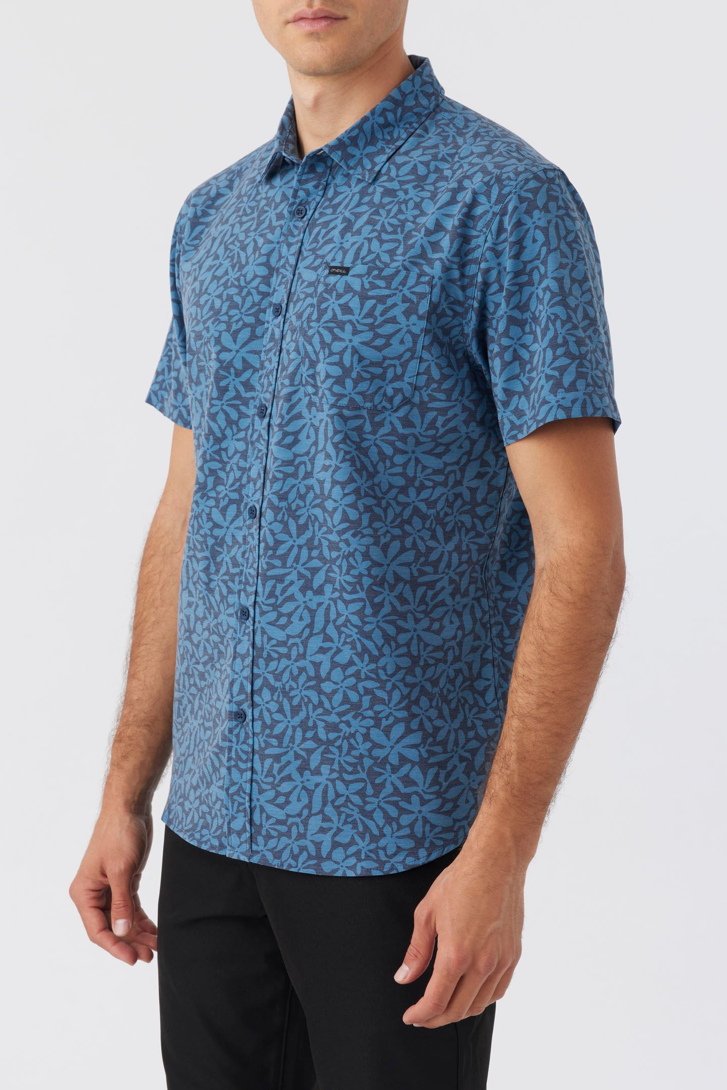 TRVLR UPF TRAVERSE STANDARD FIT SHIRT