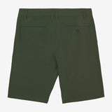 Reserve Solid 21" Hybrid Shorts