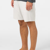 Reserve Light Check 19" Hybrid Shorts