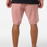 Reserve Light Check 19" Hybrid Shorts