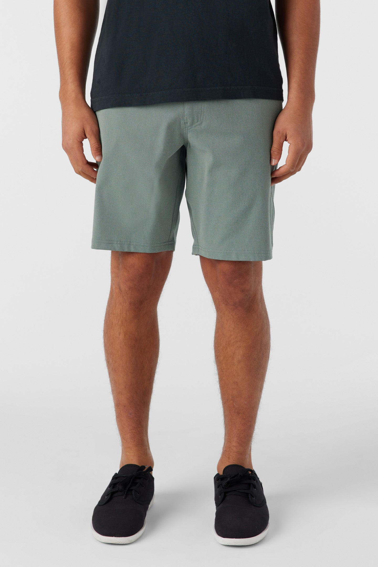 RESERVE LIGHT CHECK 19" HYBRID SHORTS