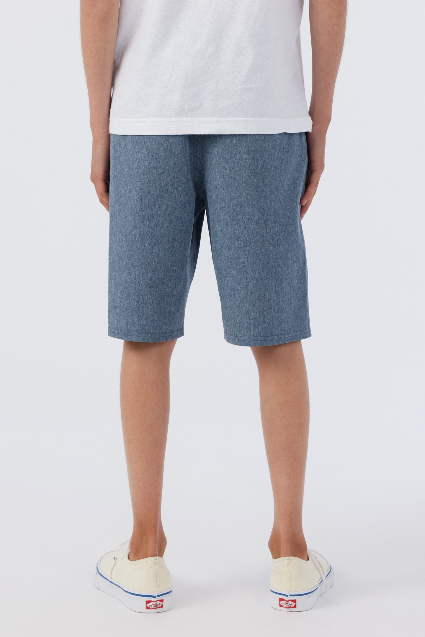 BOY'S RESERVE HEATHER 18" HYBRID SHORTS