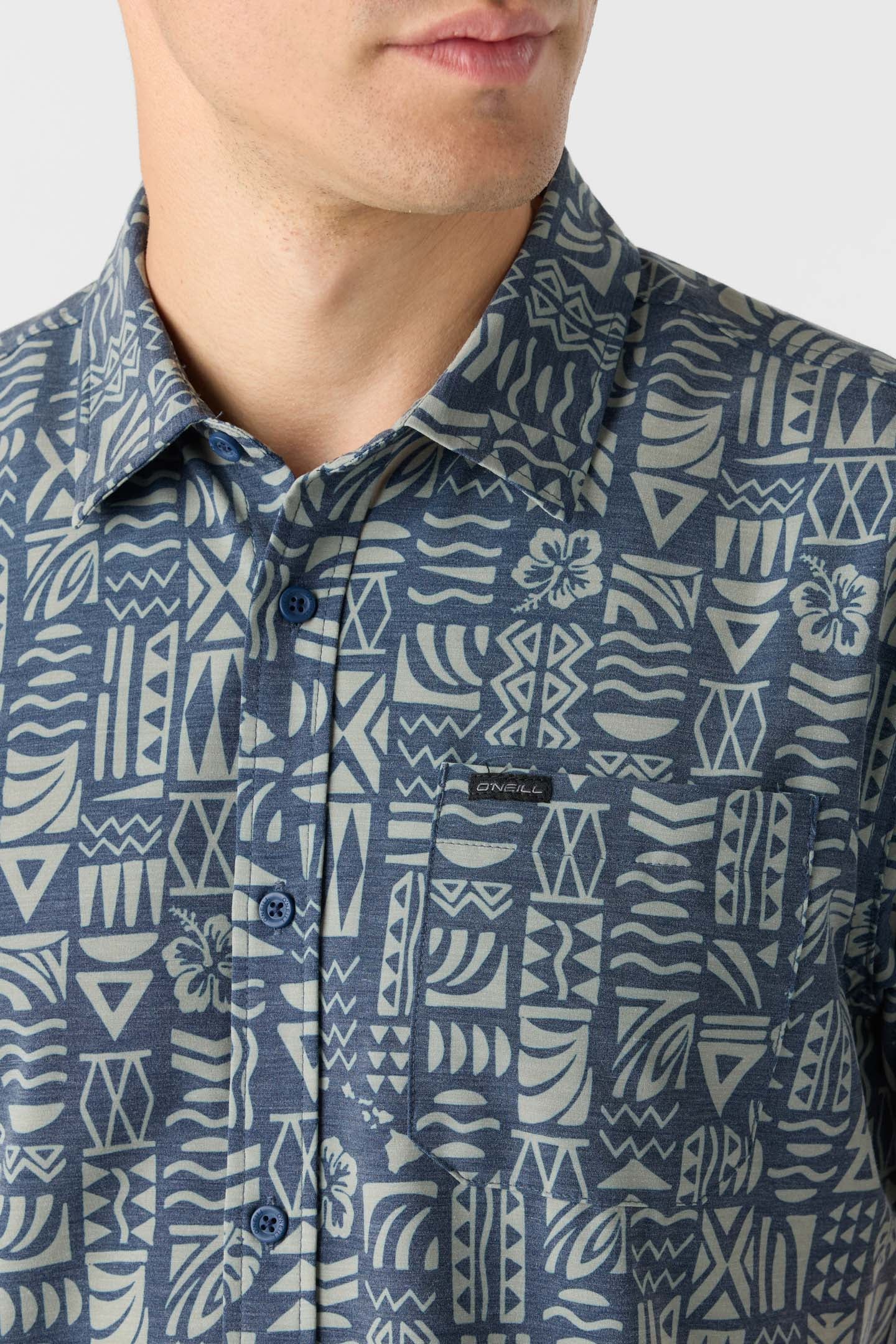 TRVLR UPF TRAVERSE HAWAII STANDARD FIT SHIRT