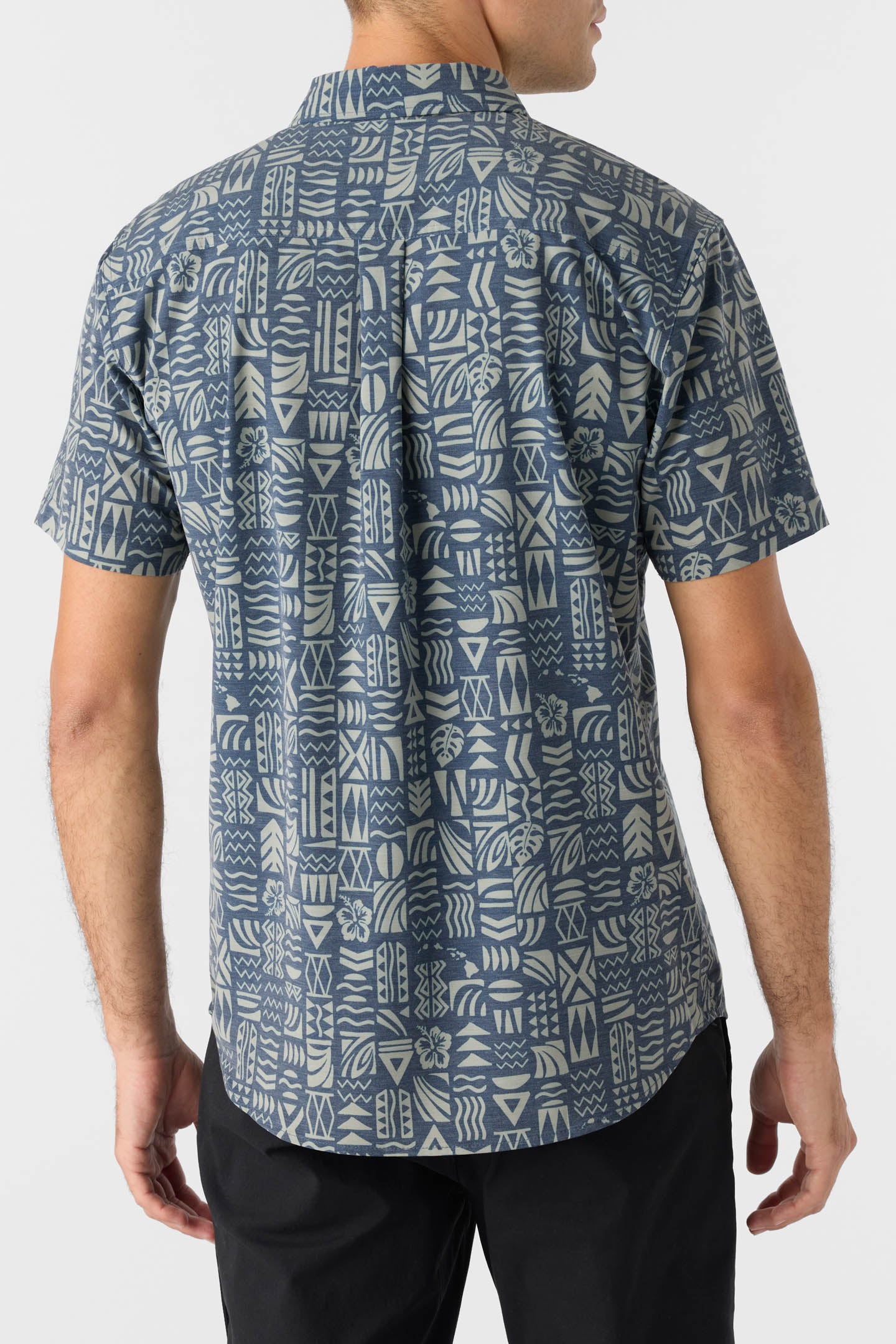 TRVLR UPF TRAVERSE HAWAII STANDARD FIT SHIRT