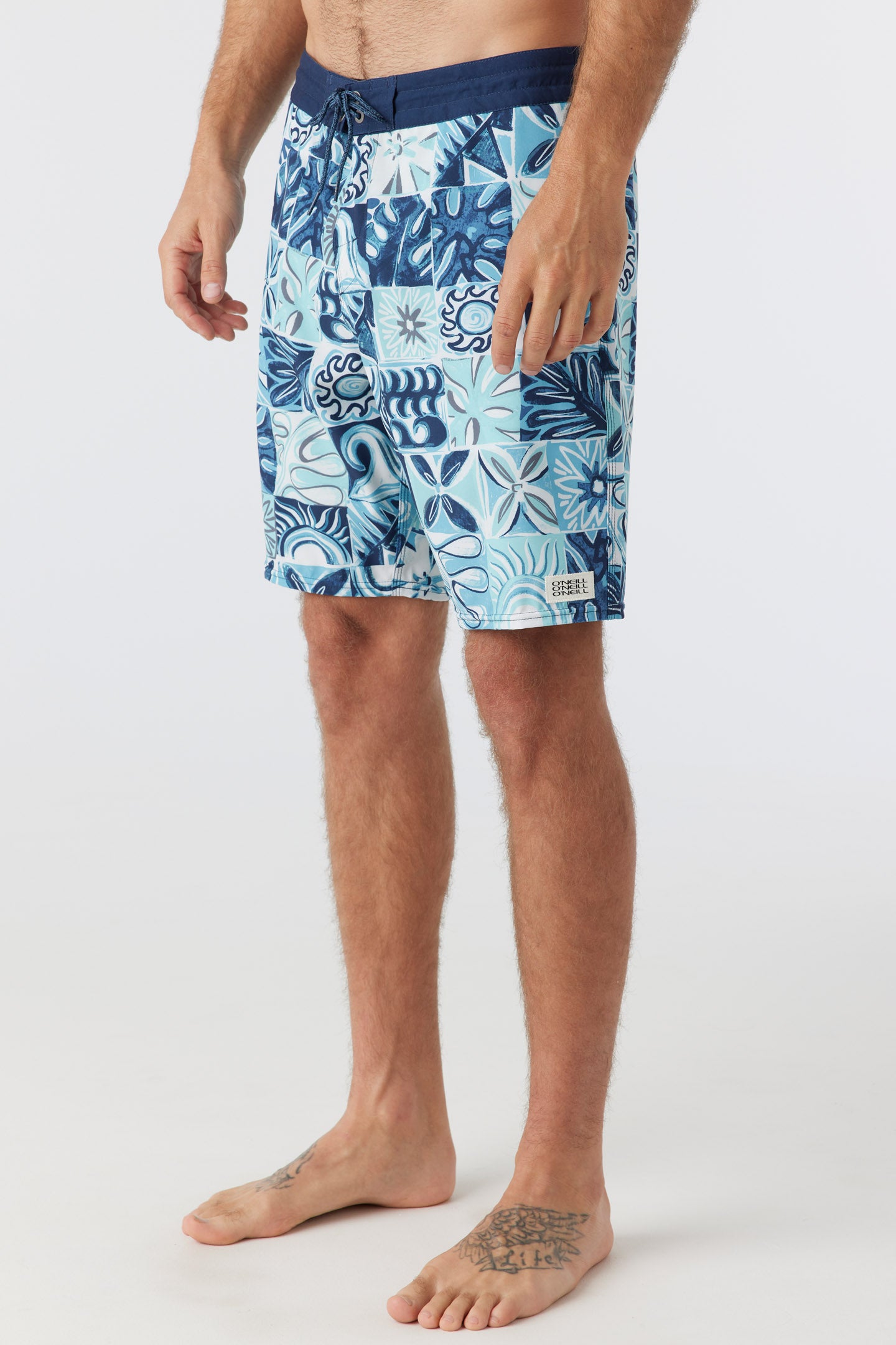 CRUZER 19" BOARDSHORTS