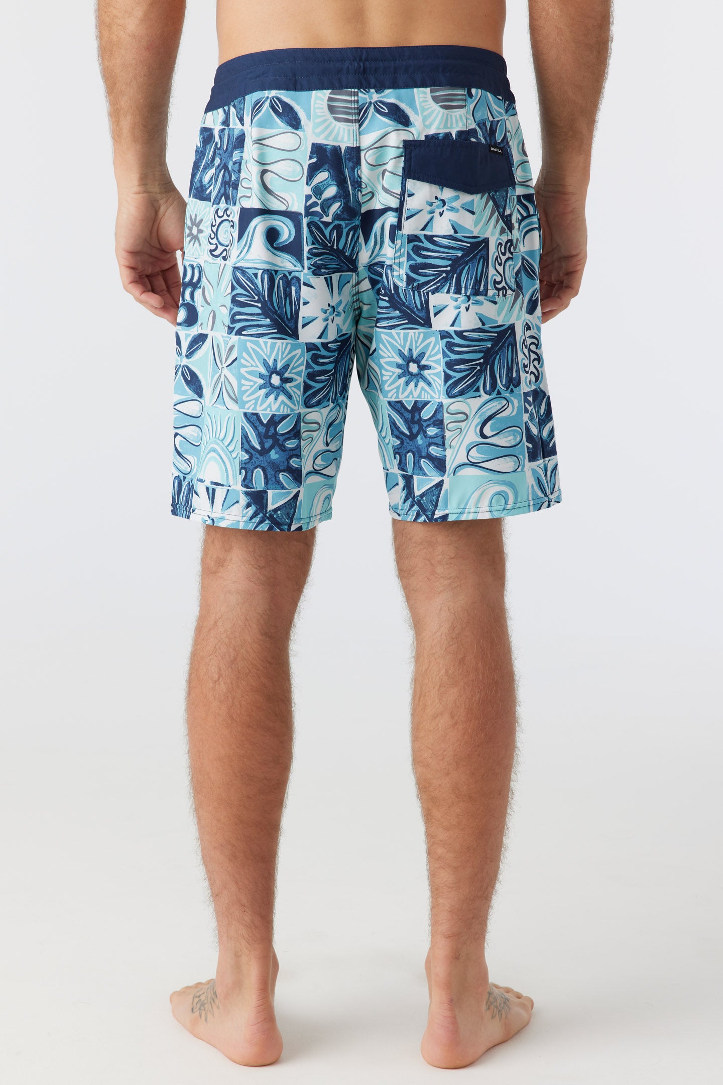 CRUZER 19" BOARDSHORTS