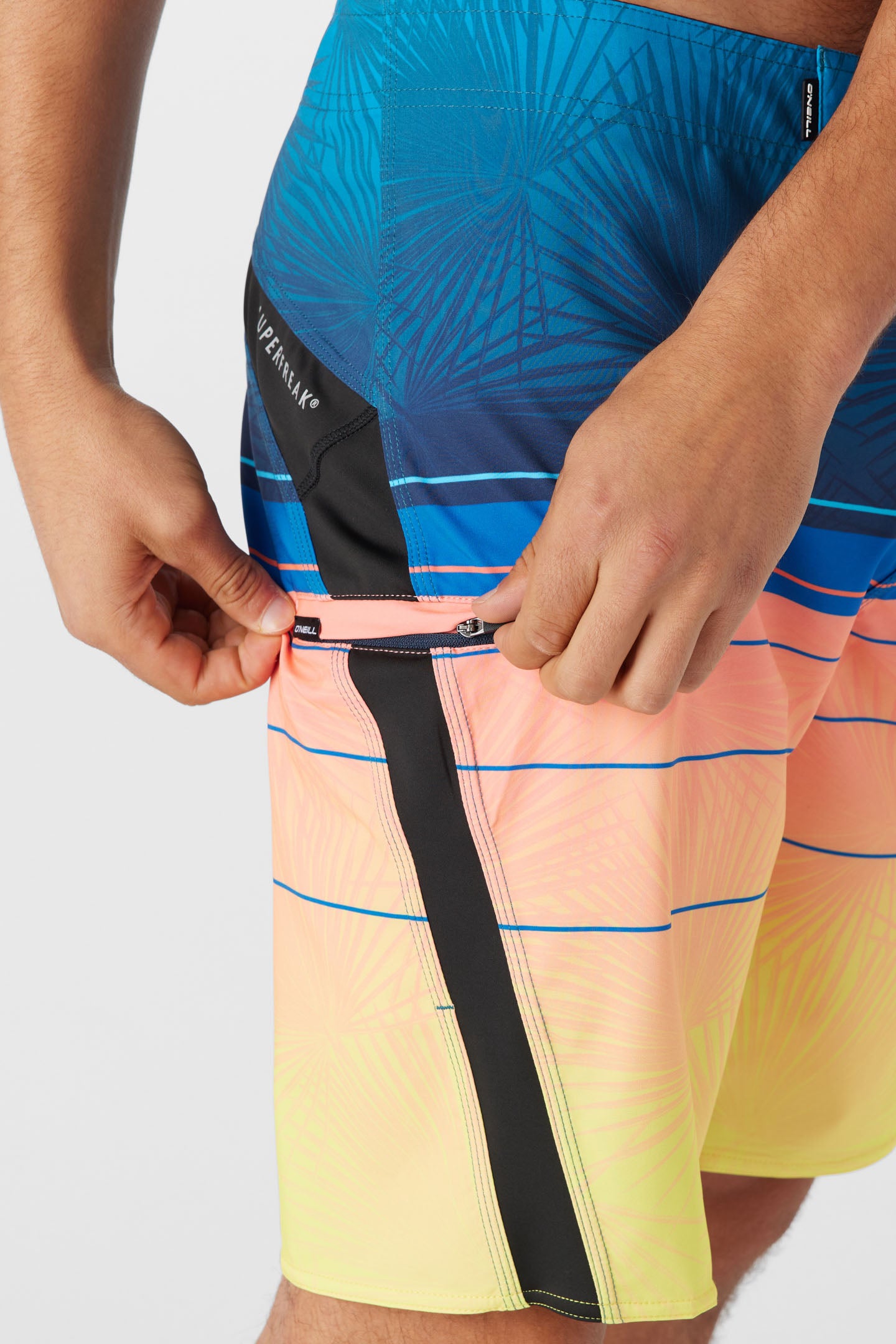 SUPERFREAK 20" BOARDSHORTS