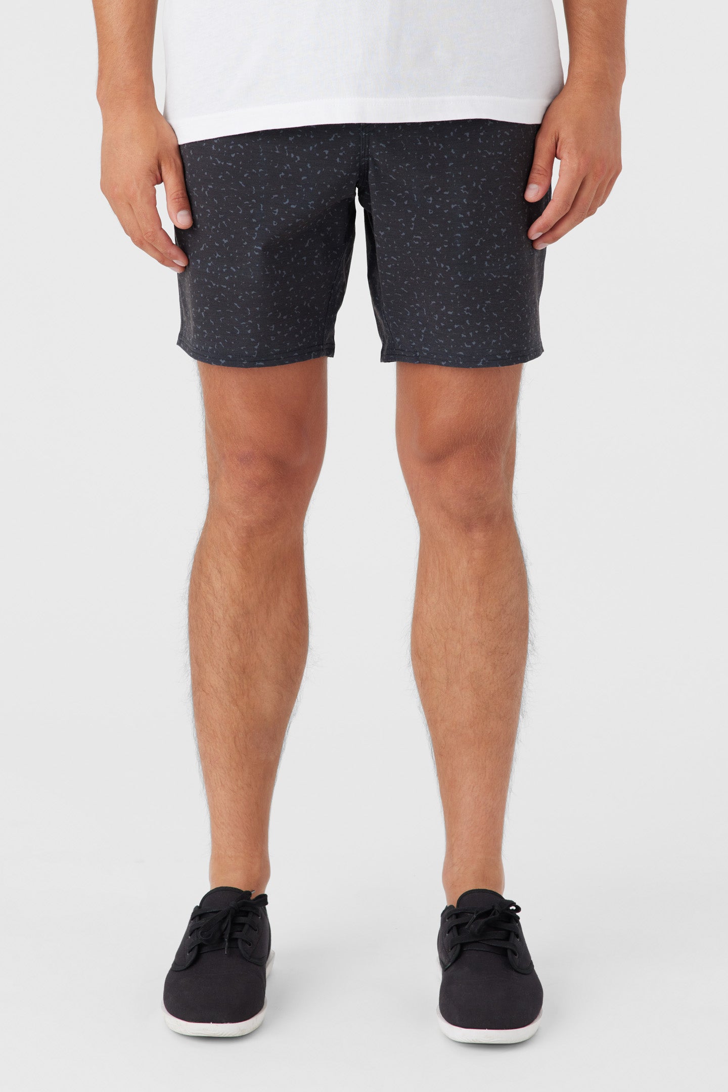 STOCKTON PRINT ELASTIC WAIST 18" HYBRID SHORTS