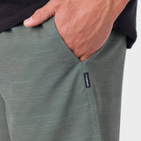 Perform Lined 17" Athletic Shorts